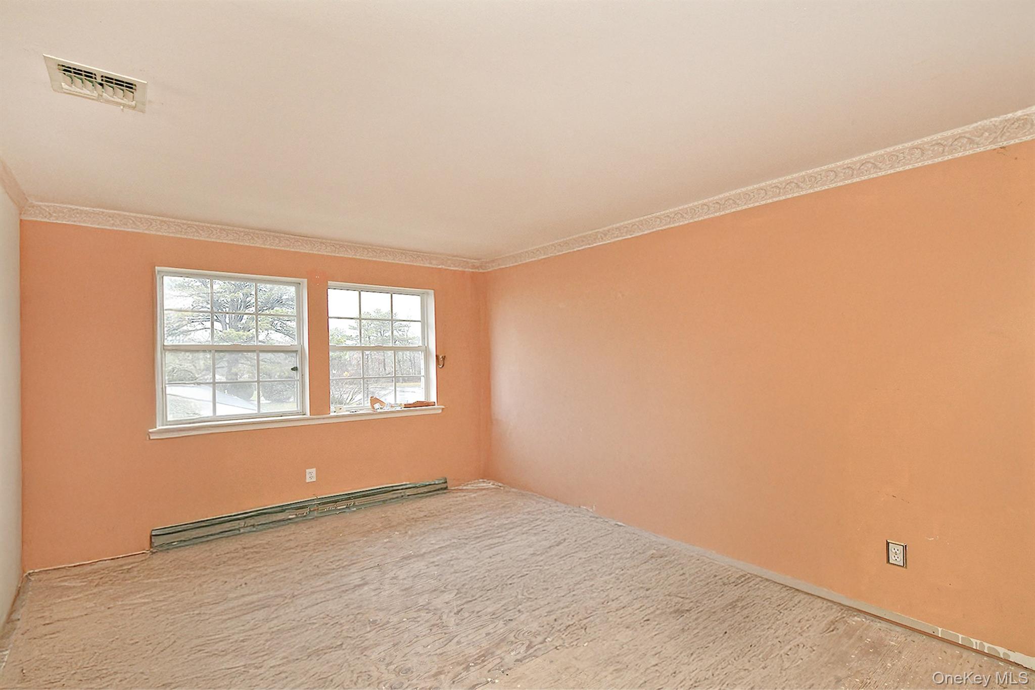 #17 photo, 63 Corbin Avenue, 롱 아일랜드 East Patchogue , NY 11772