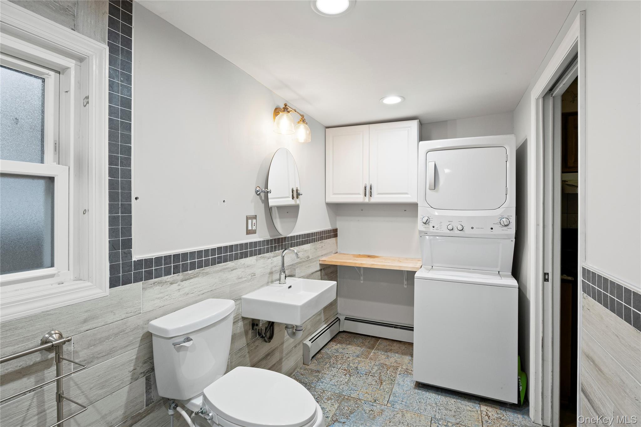 #17 photo, 308 Saint Marks Avenue, מחוז נסאו Bellmore , NY 11710