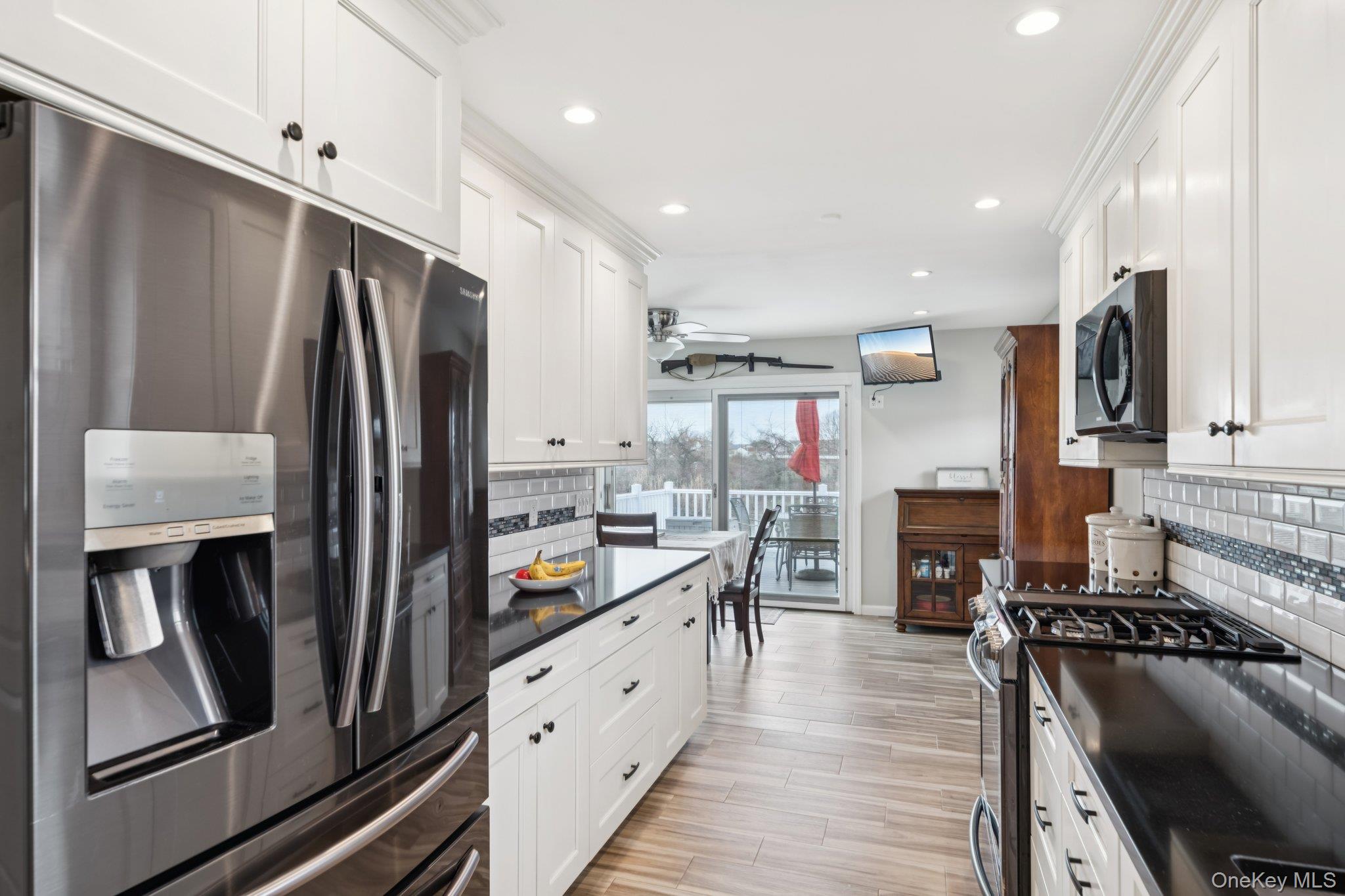 #14 photo, 3717 Somerset Drive, Seaford , NY 11783