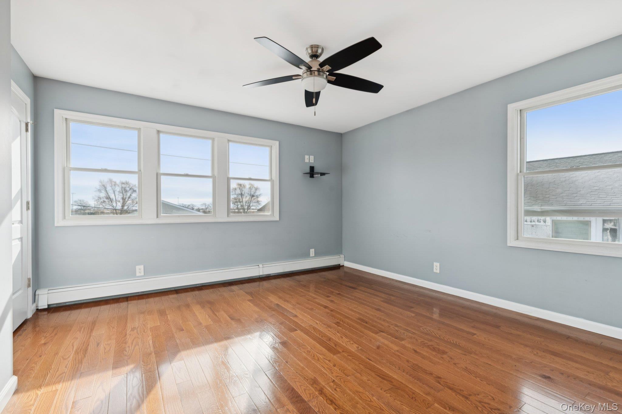 #19 photo, 3717 Somerset Drive, Seaford , NY 11783