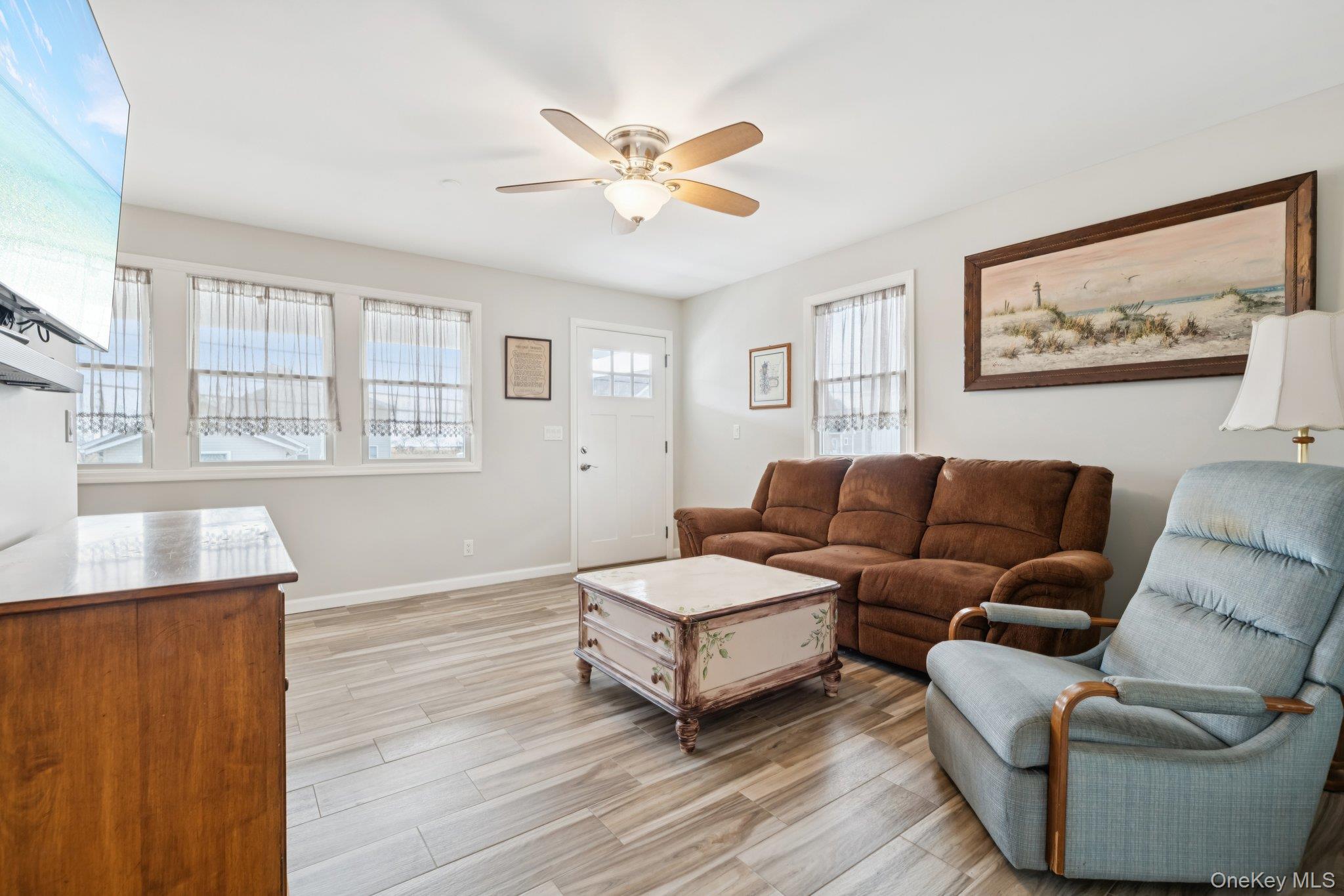 #8 photo, 3717 Somerset Drive, Seaford , NY 11783