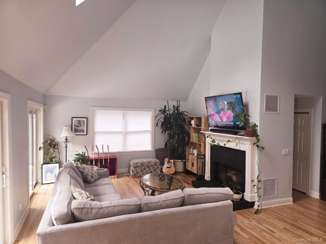 #15 photo, 3 Bennett Drive, East Quogue , NY 11942