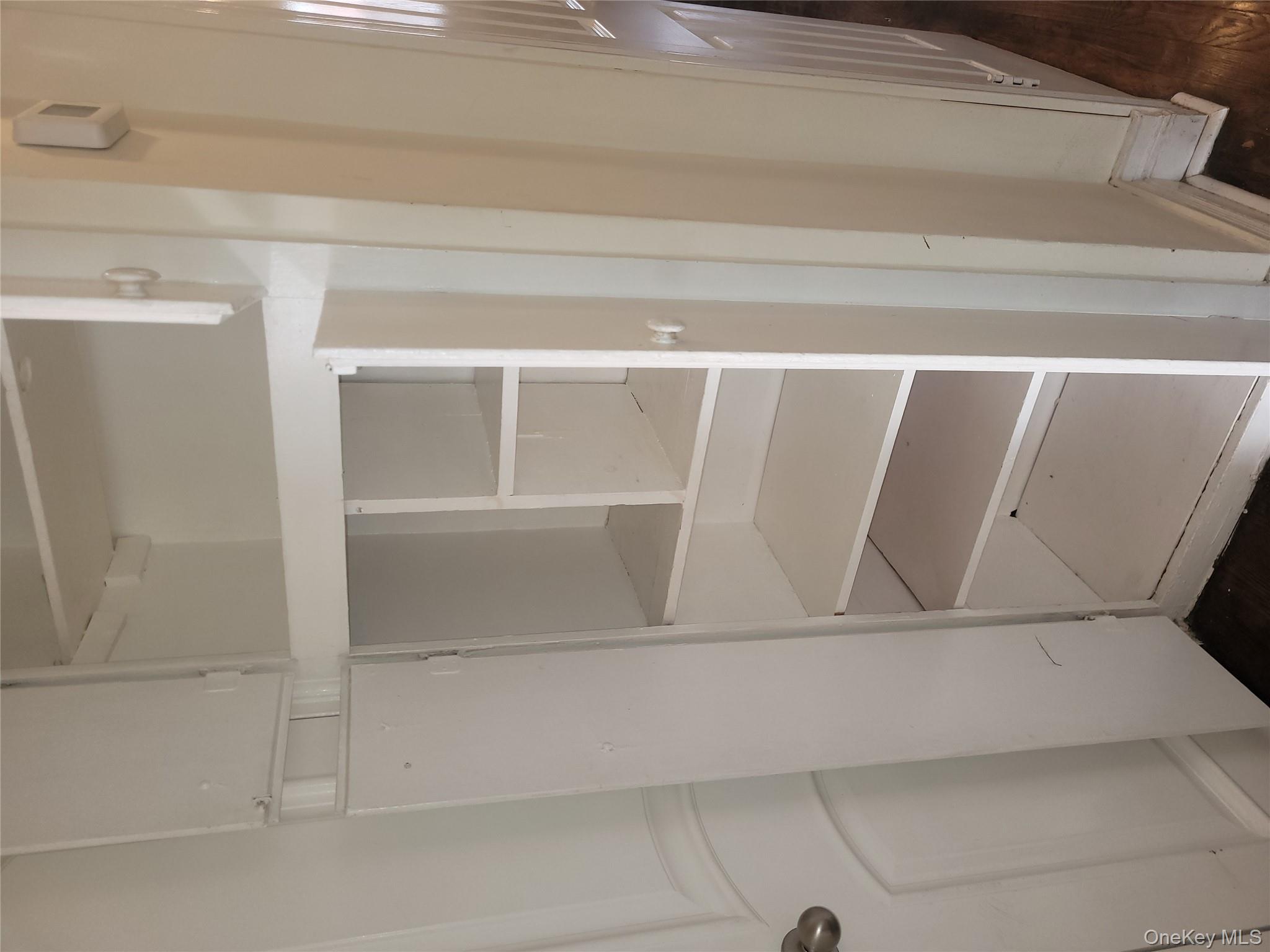 #6 photo, 10406 Avenue L, 브루클린 Brooklyn , NY 11236