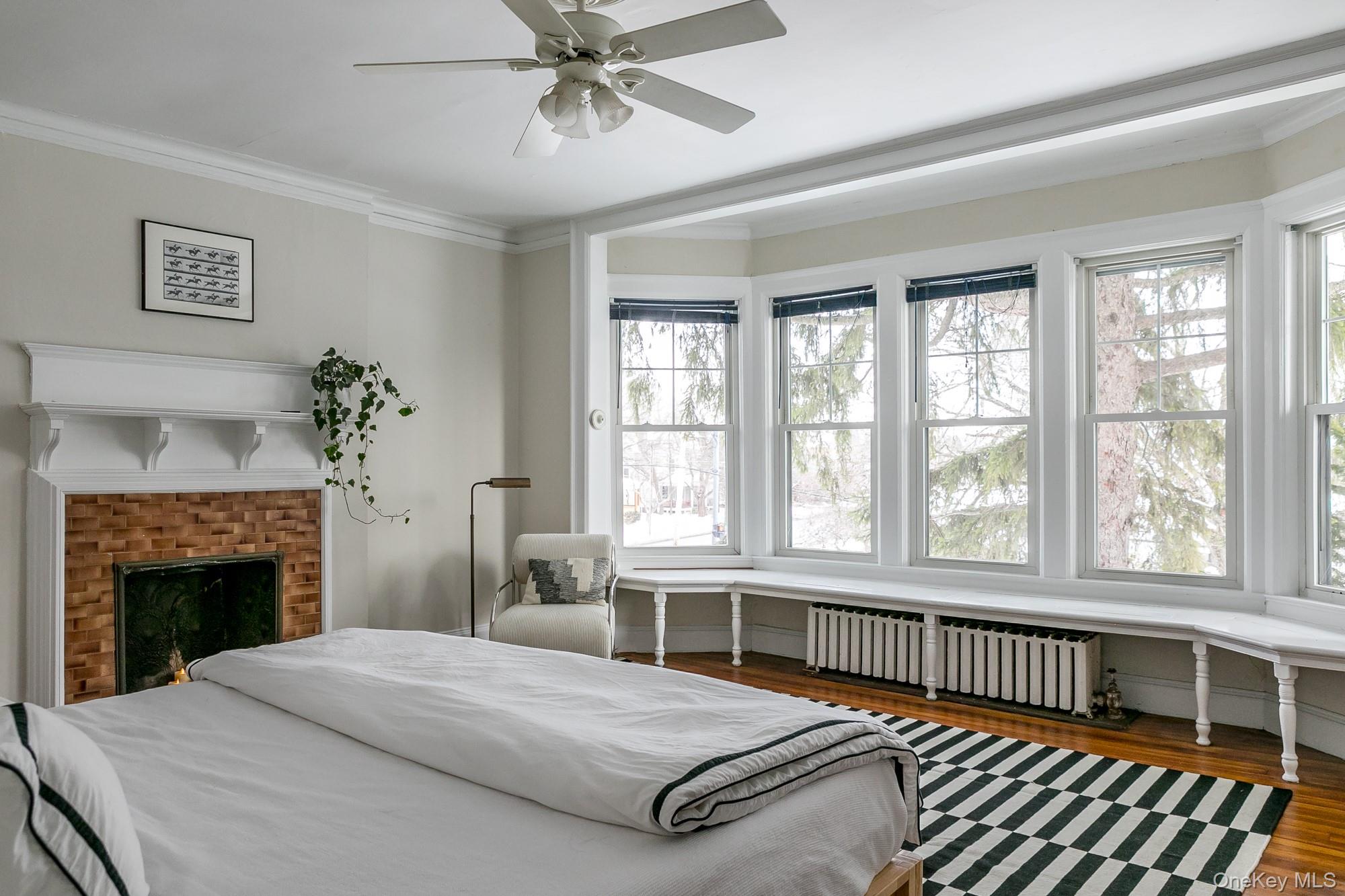 #20 photo, 2 S Pine Avenue, Colonie , NY 12208