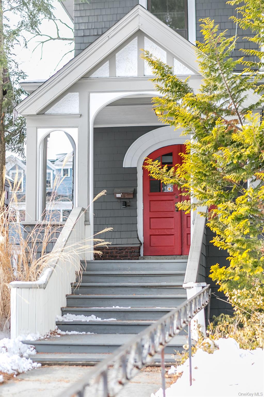 #5 photo, 2 S Pine Avenue, Colonie , NY 12208