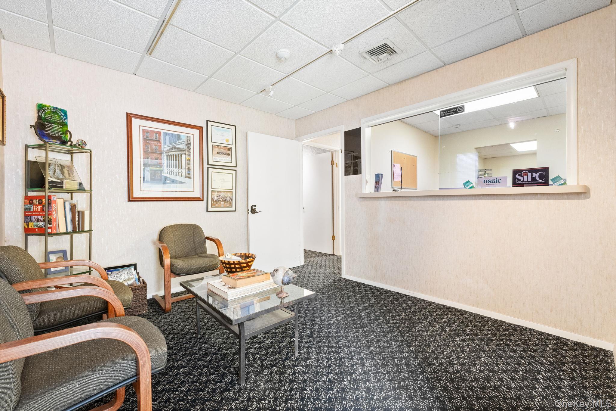 #2 photo, 244 N Main Street, 纽约州 New City , NY 10956