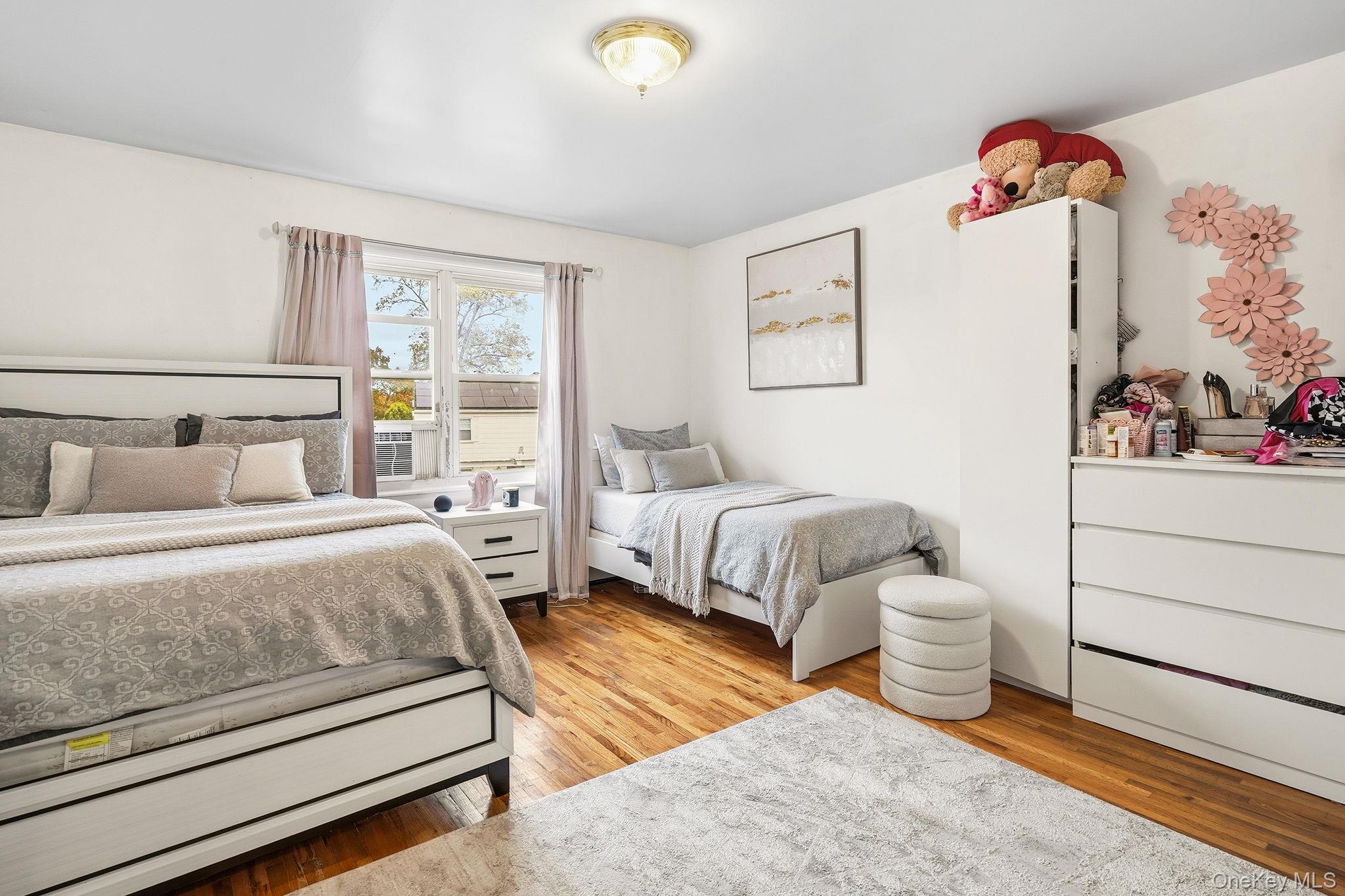 #13 photo, 8 Elicar Terrace, Yonkers , NY 10701