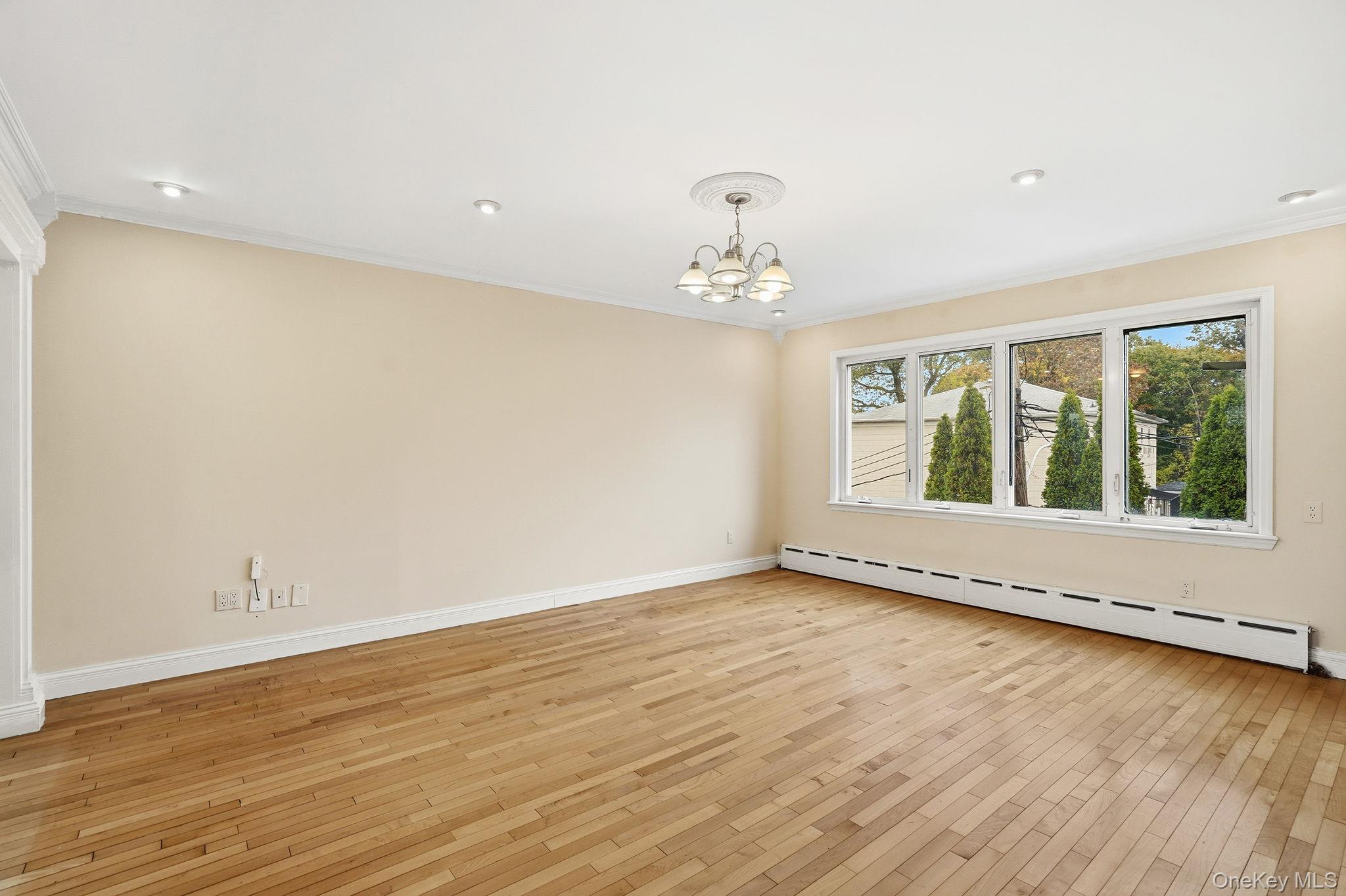 #19 photo, 8 Elicar Terrace, Yonkers , NY 10701