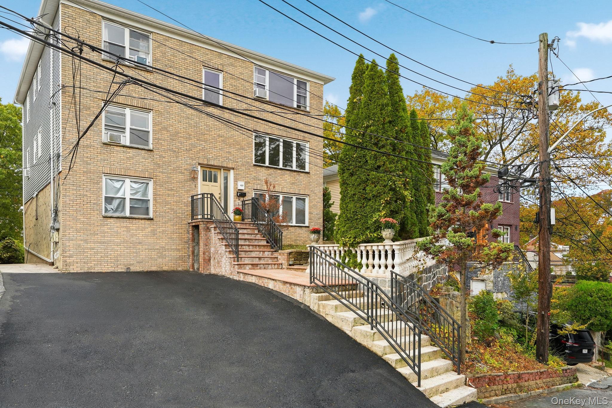 #2 photo, 8 Elicar Terrace, Yonkers , NY 10701