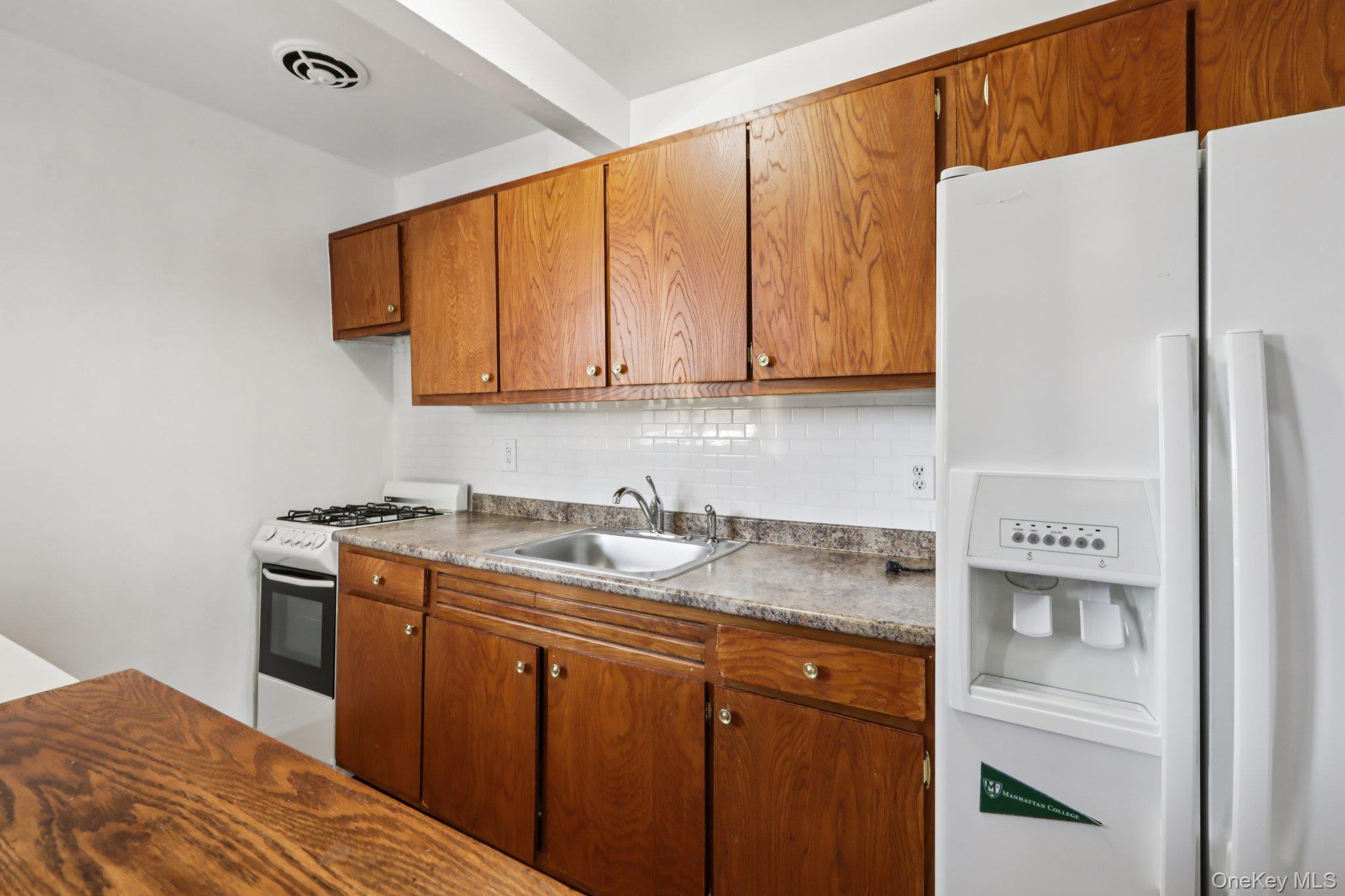 #19 photo, 4 Wyndover Woods Lane, 纽约州 White Plains , NY 10603