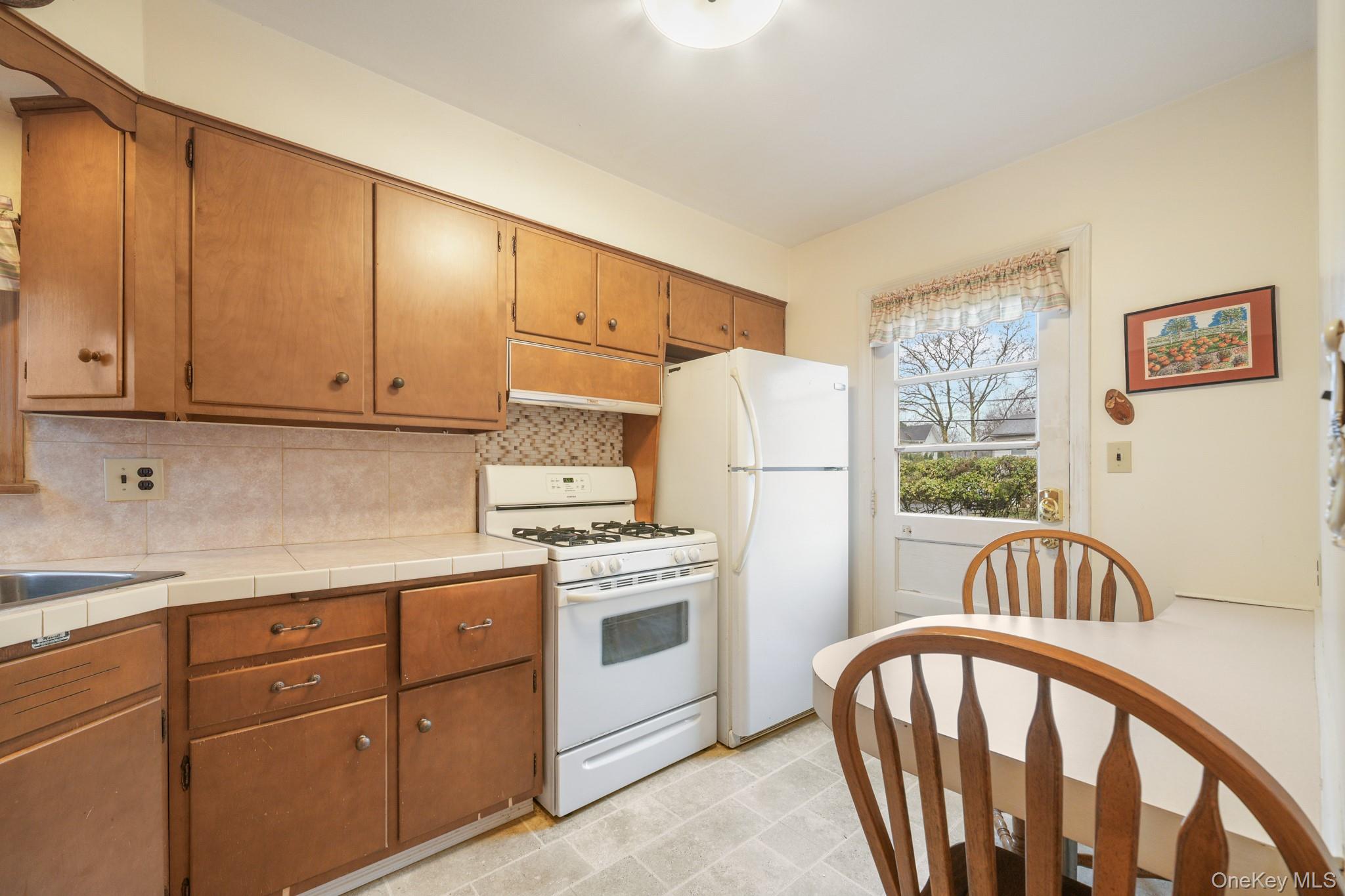 #12 photo, 6 Lombardi Road, Pearl River , NY 10965