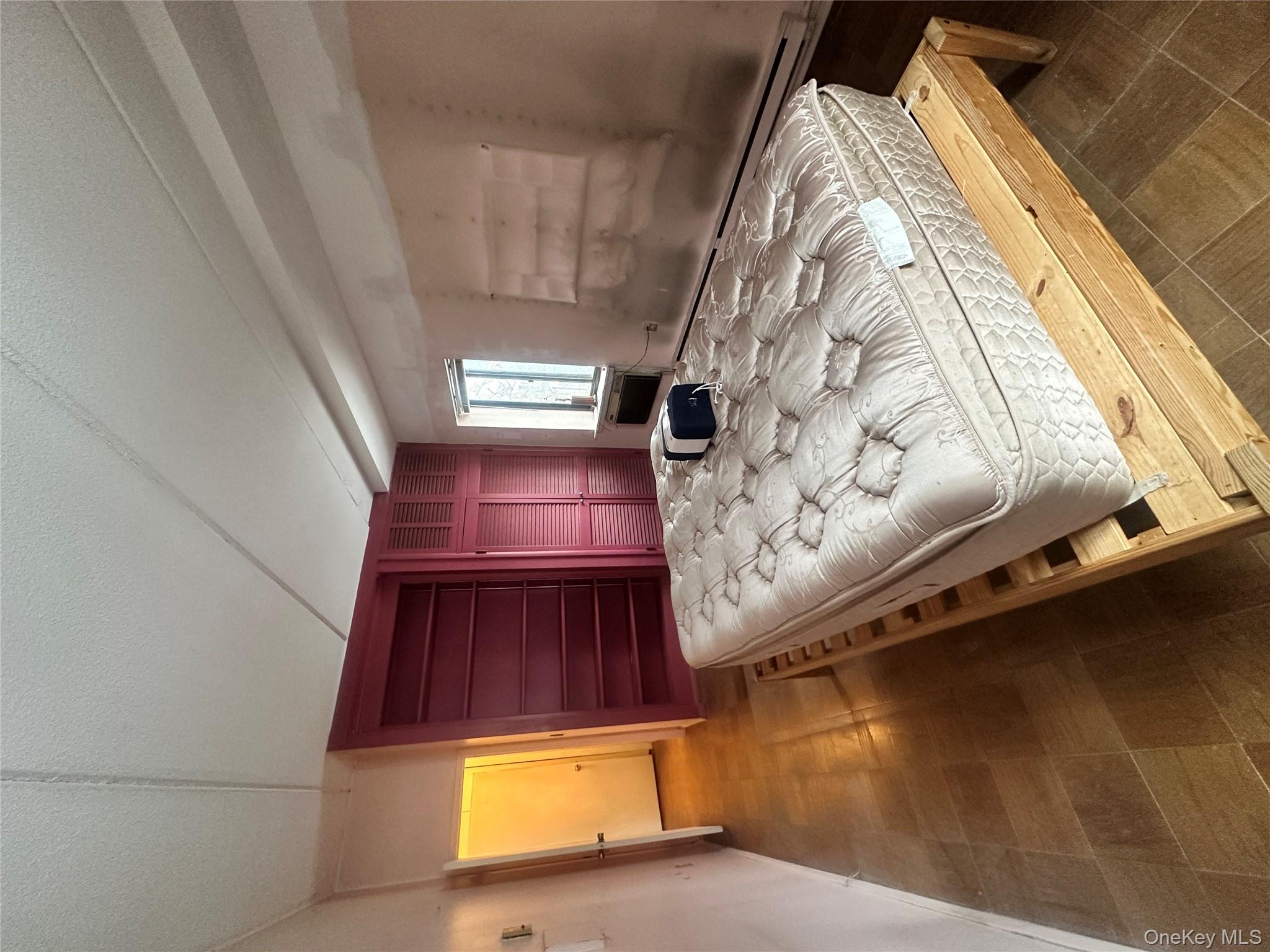 #12 photo, 160 Academy Street, Poughkeepsie , NY 12601