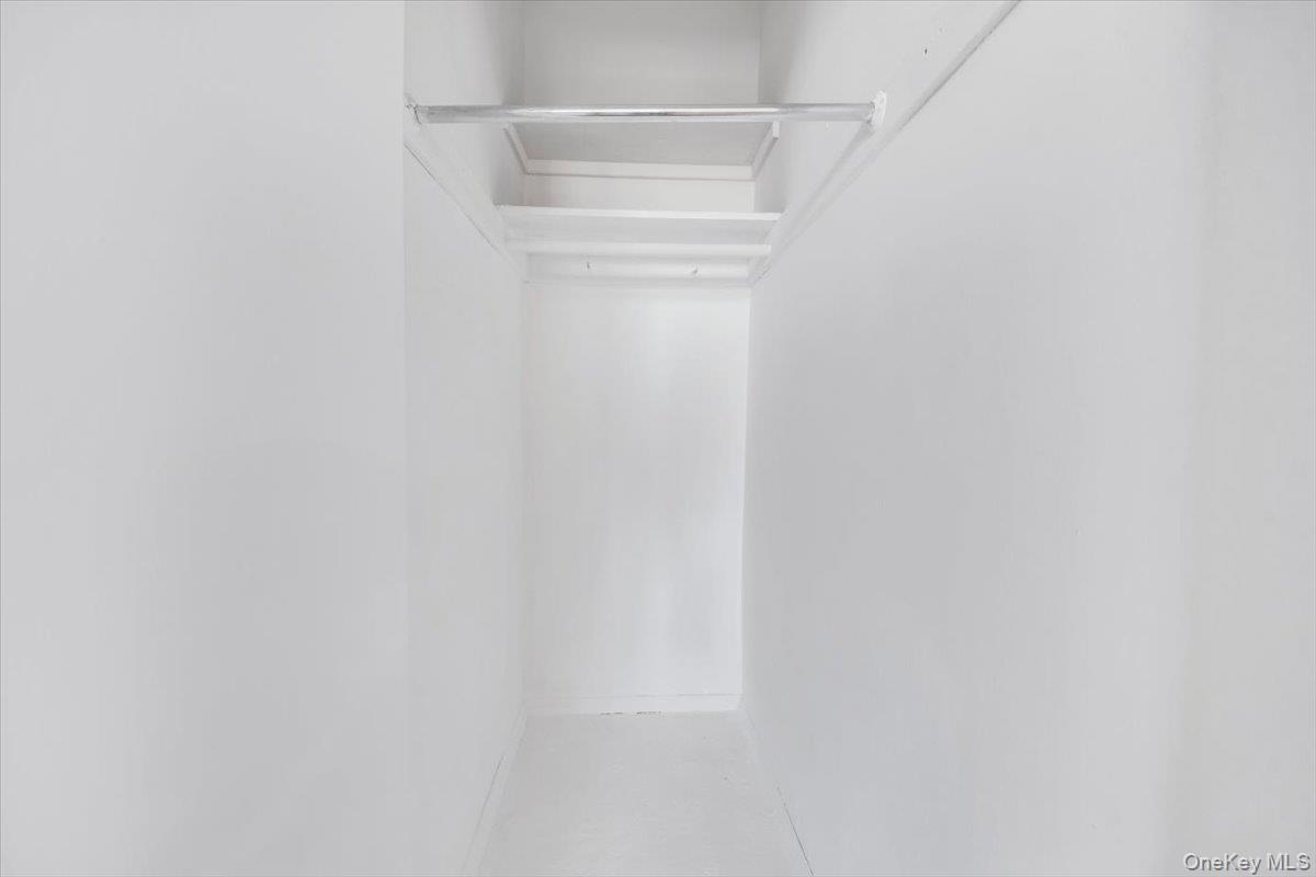 #20 photo, 99 Metropolitan Oval, הברונקס Bronx , NY 10462