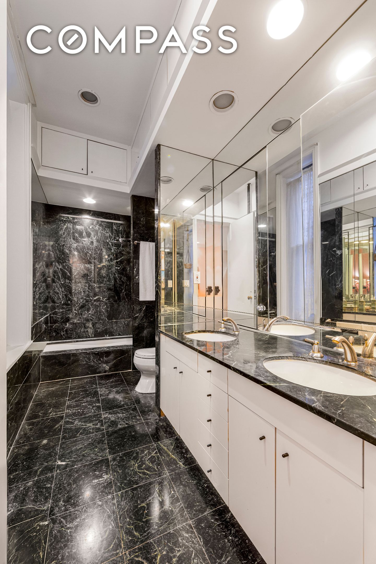 #6 photo, 49 E 63rd Street, Lenox Hill , NY 10065