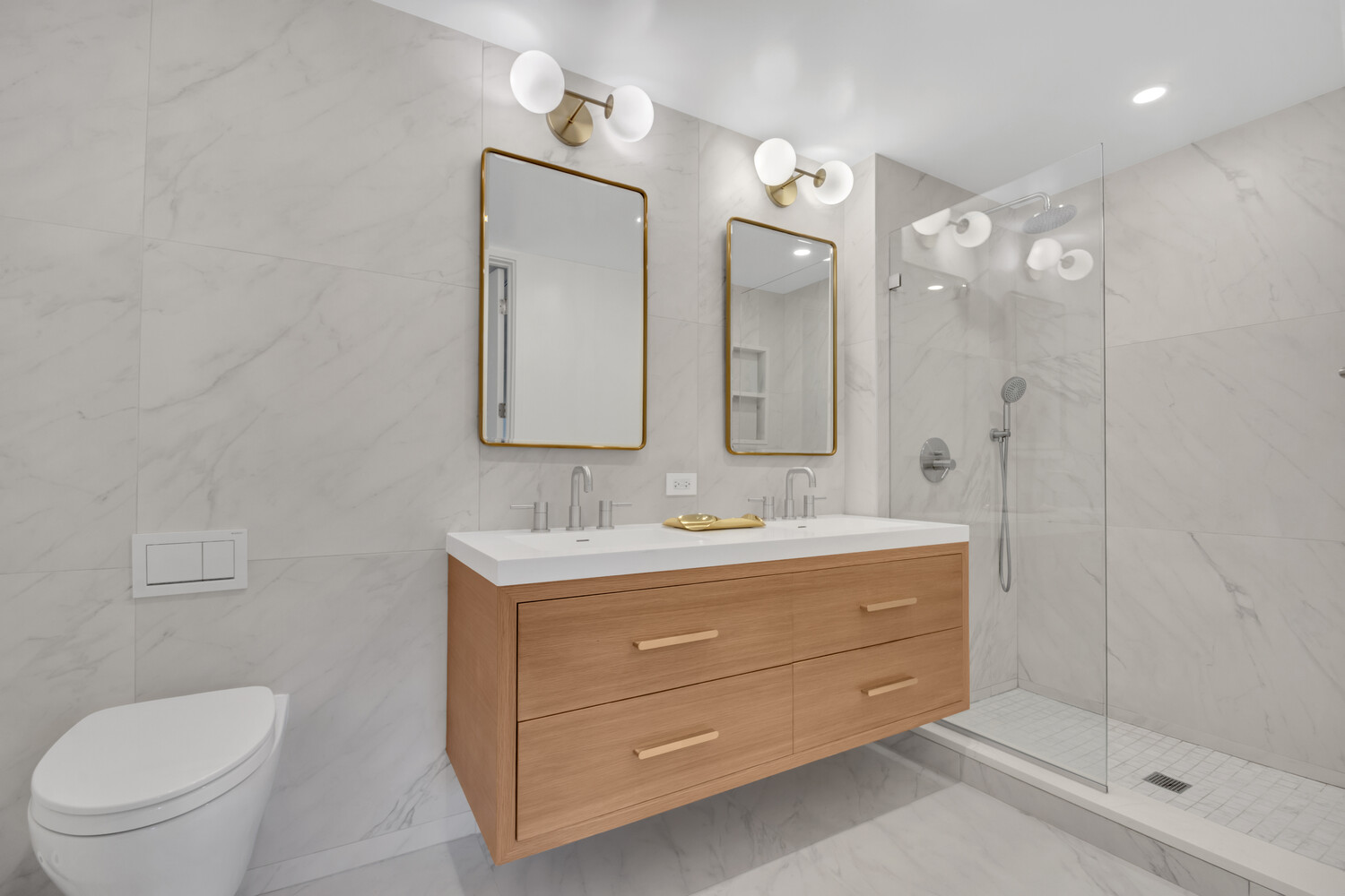 #8 photo, Brooklyn, Greenpoint , NY 11222