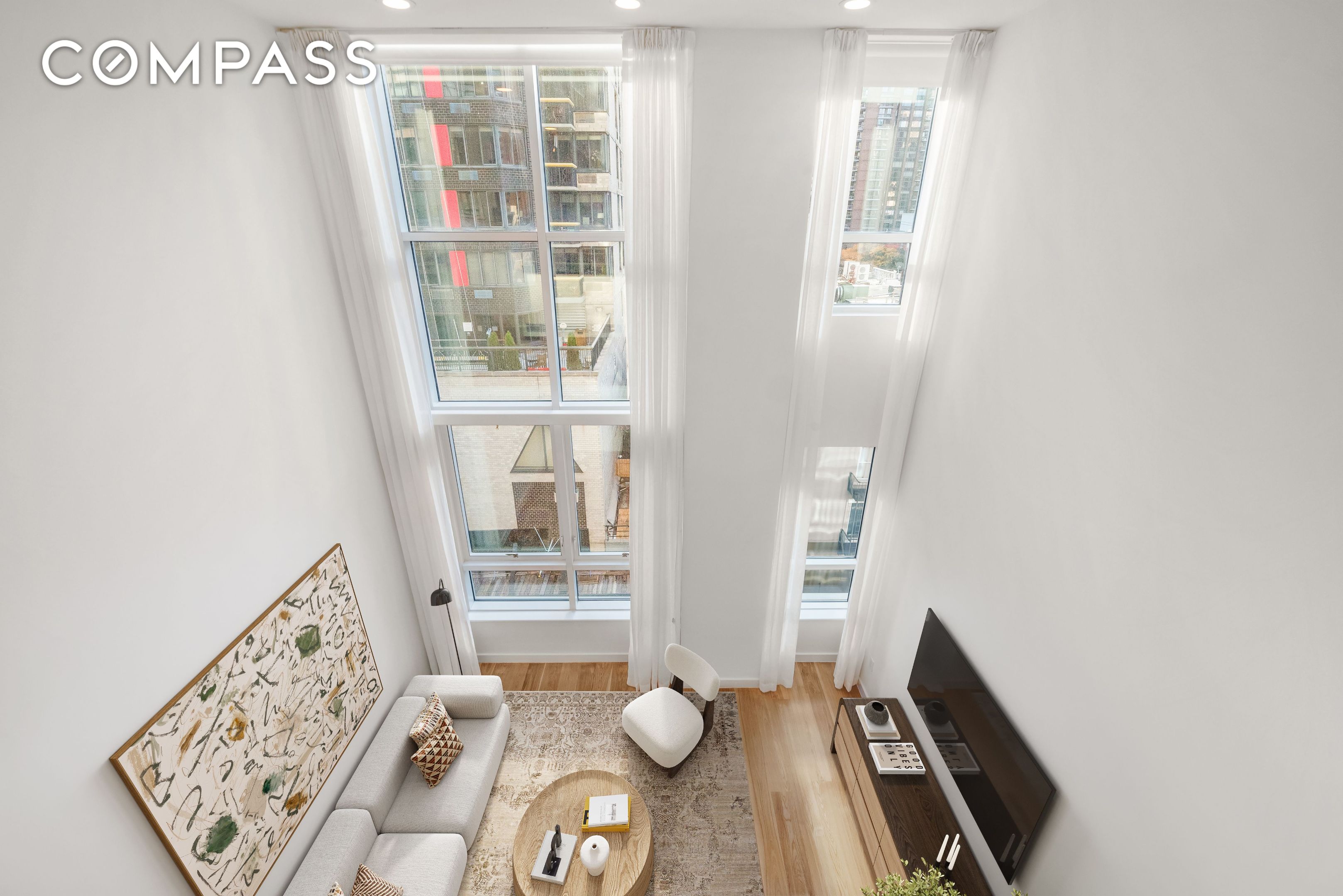 #4 photo, 301 E 61st Street, Lenox Hill , NY 10065