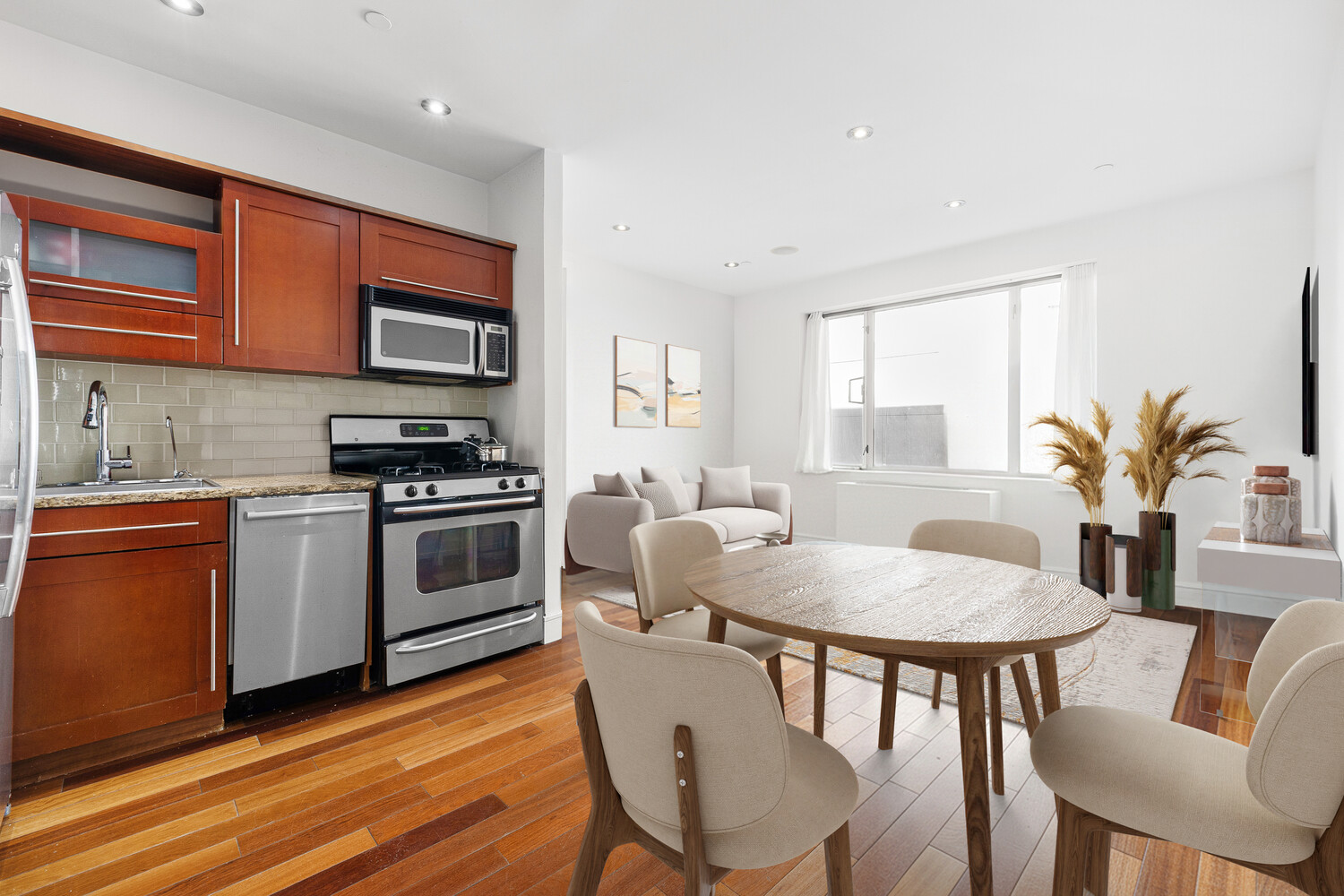 #3 photo, Astoria, Astoria , NY 11102