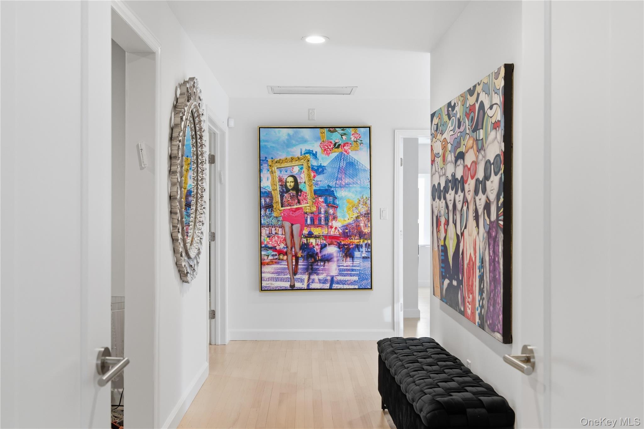 #16 photo, 108 Bacon Road, नासाउ काउंटी Old Westbury , NY 11568