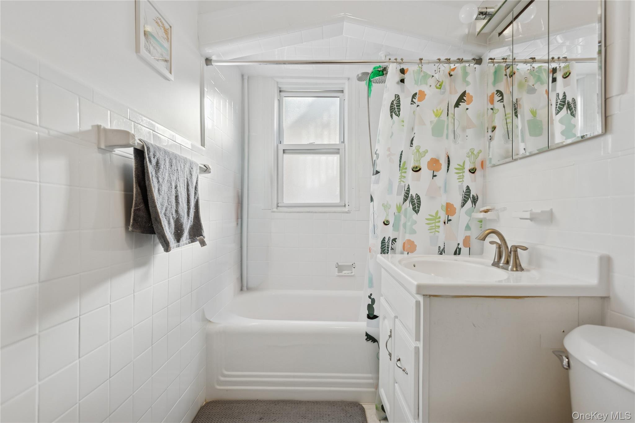 #10 photo, 107 Pacific Boulevard, Long Beach , NY 11561