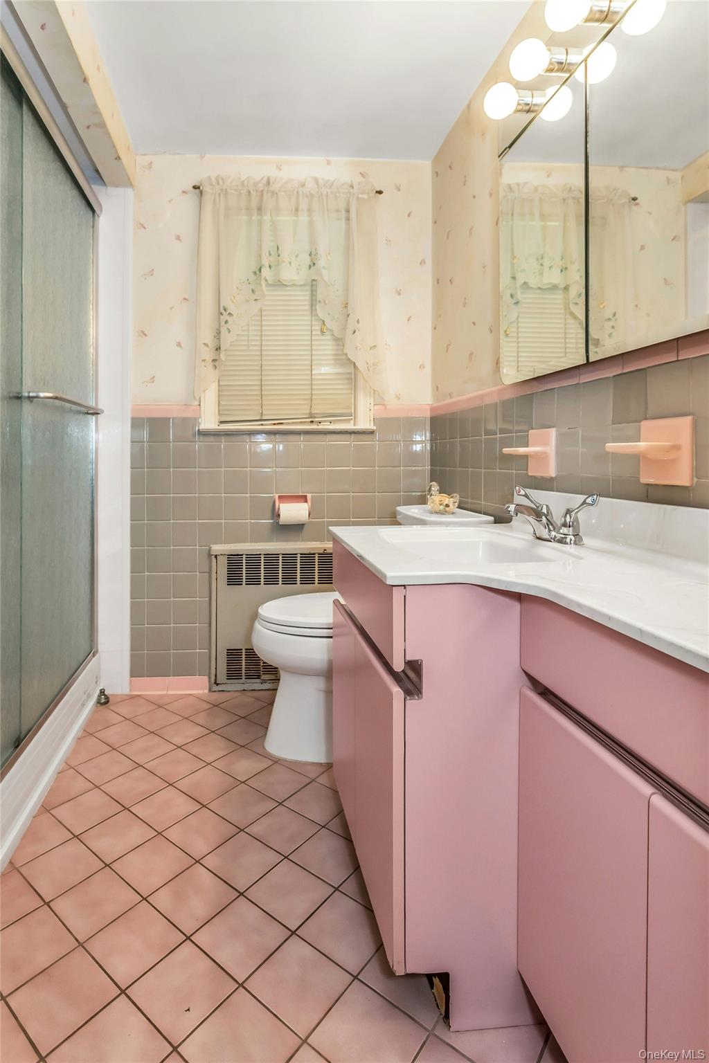 #17 photo, 78-37 267th Street, Glen Oaks , NY 11004