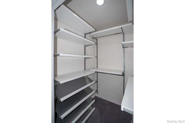 #14 photo, 69 Overlook Drive, Farmingville , NY 11738