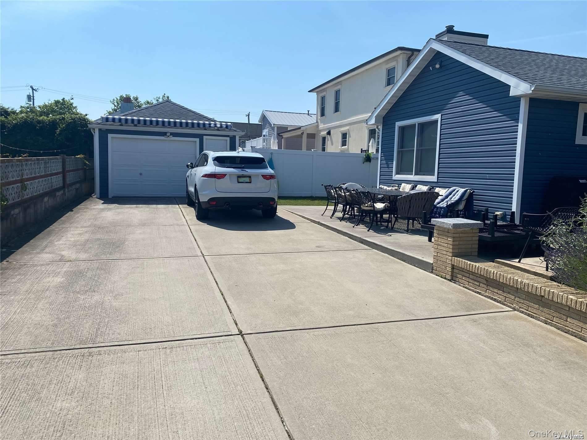 #5 photo, 2121 Atlantic Boulevard, Atlantic Beach , NY 11509