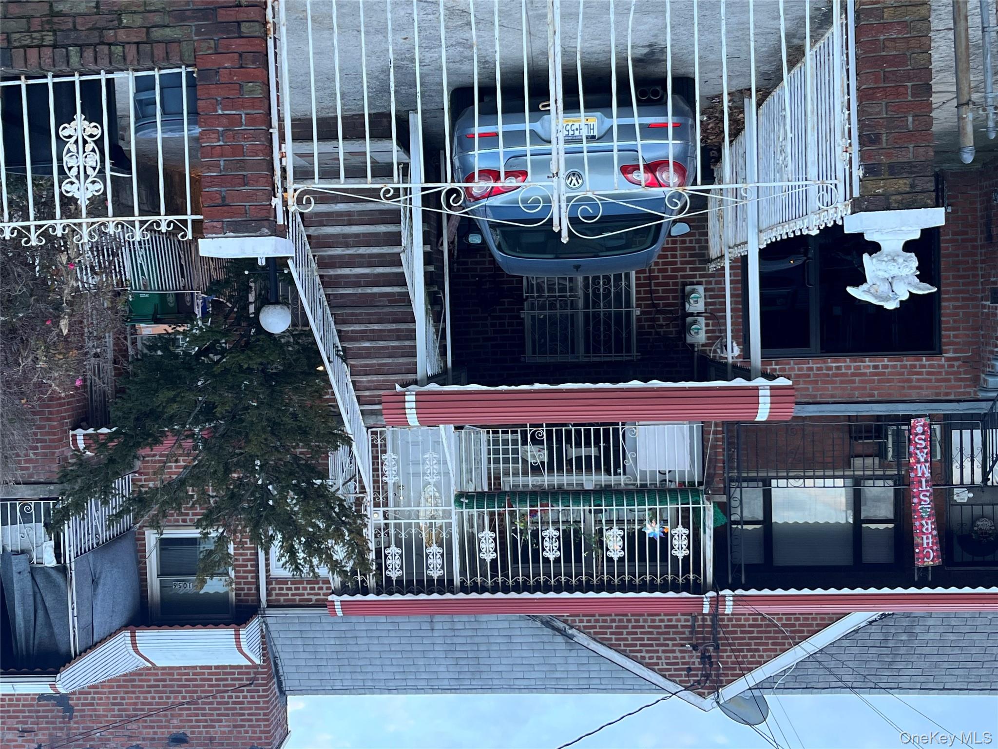 #2 photo, 1060 E 105th Street, ব্রুকলিন Brooklyn , NY 11236