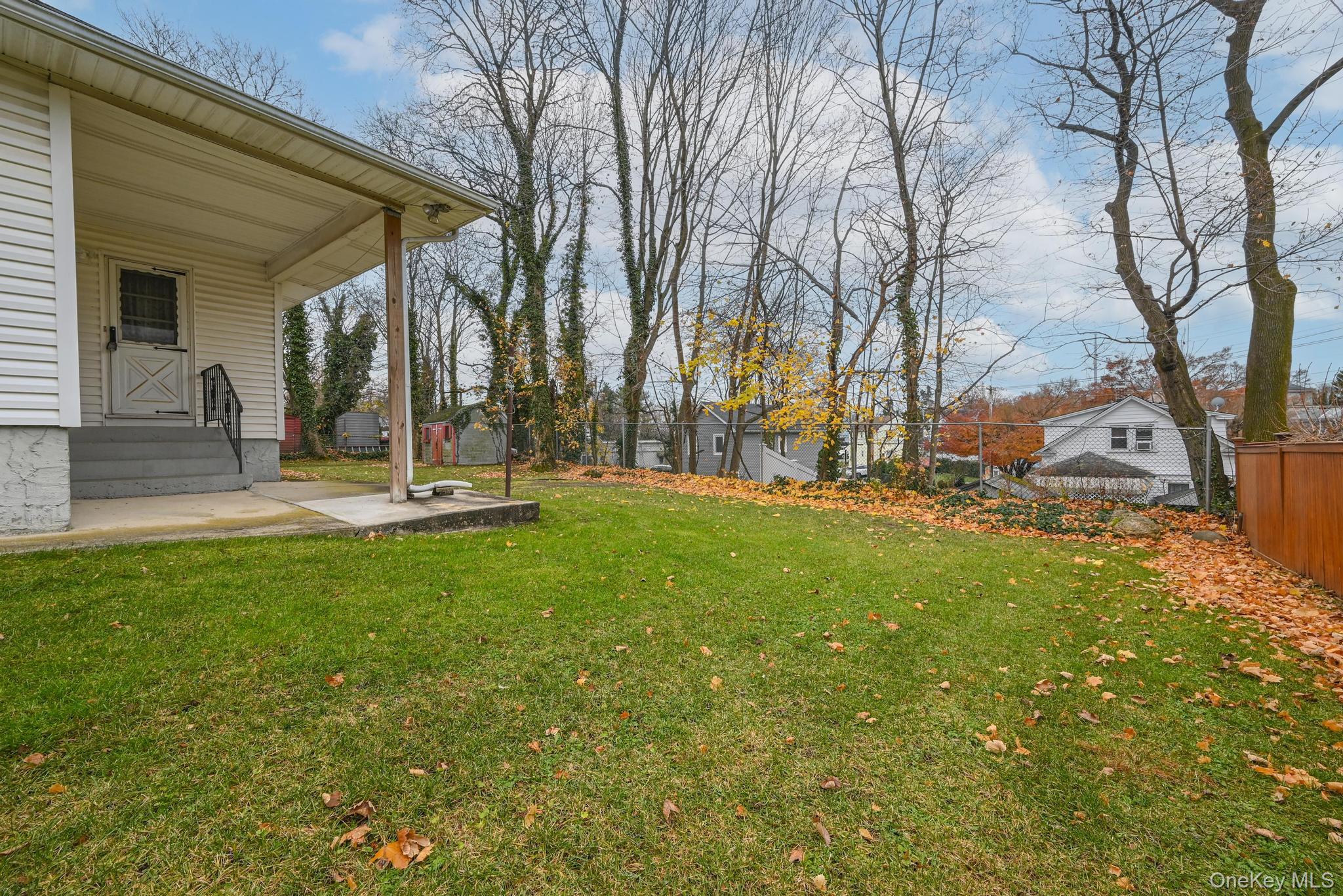 #18 photo, 45 Roslyn Road, מחוז נסאו Roslyn Heights , NY 11577