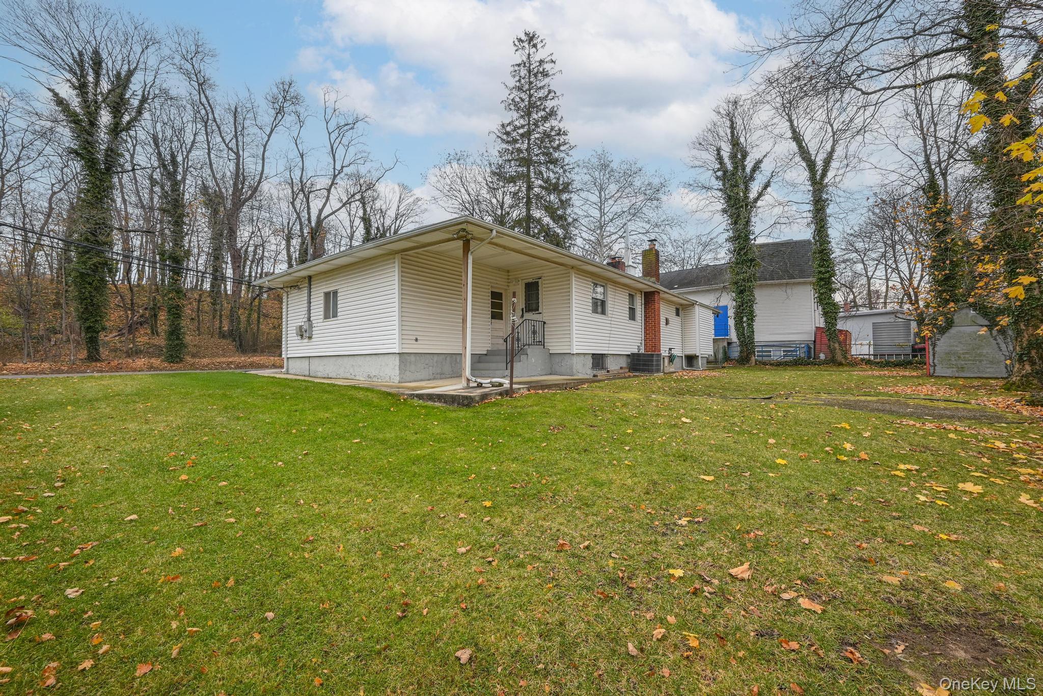 #19 photo, 45 Roslyn Road, מחוז נסאו Roslyn Heights , NY 11577