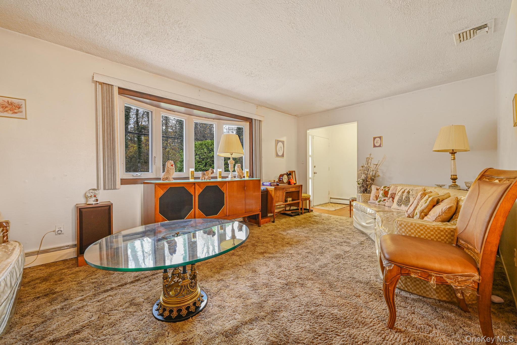 #3 photo, 45 Roslyn Road, מחוז נסאו Roslyn Heights , NY 11577