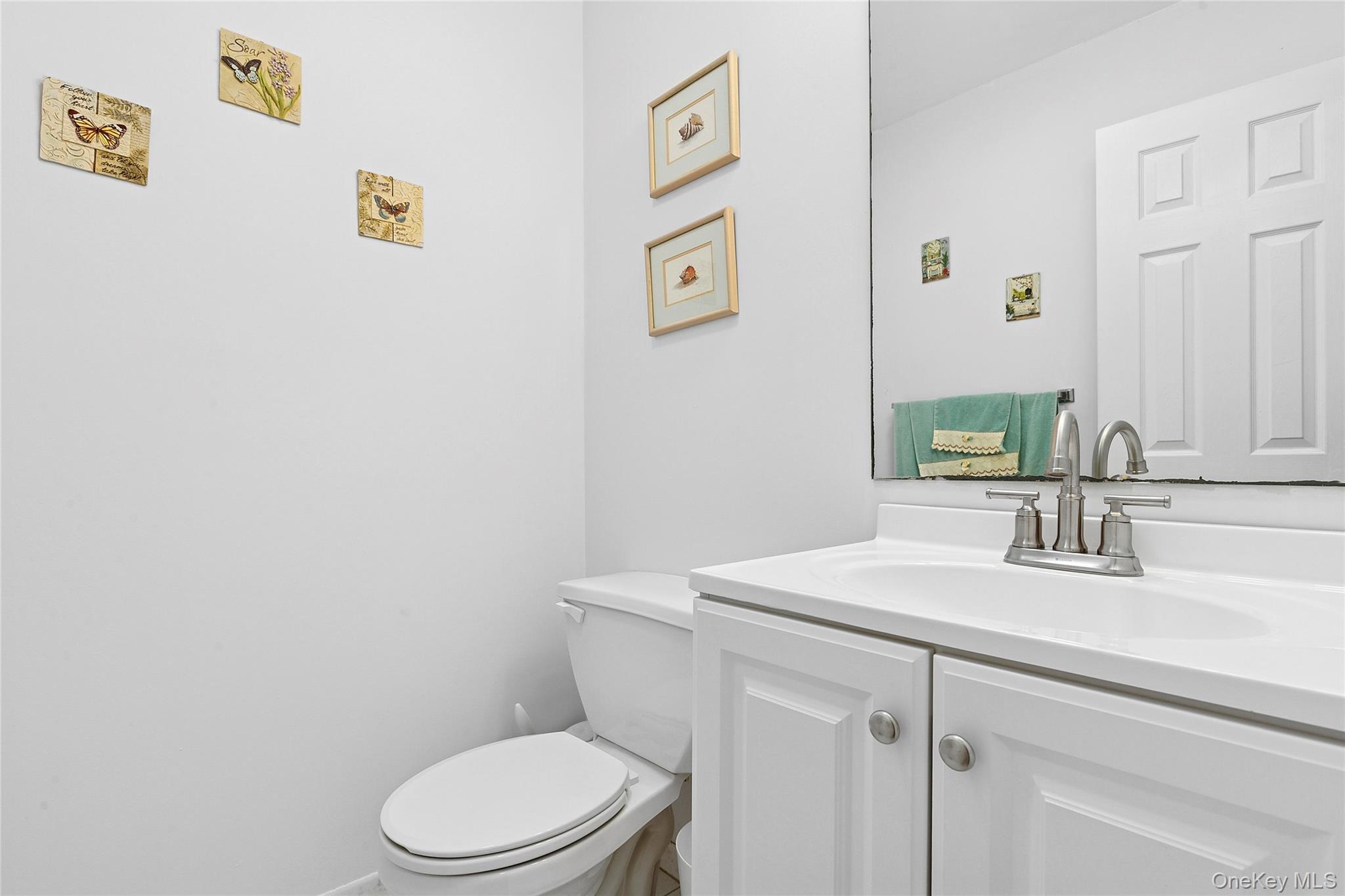 #7 photo, 106 Northwood Boulevard, Central Islip , NY 11722