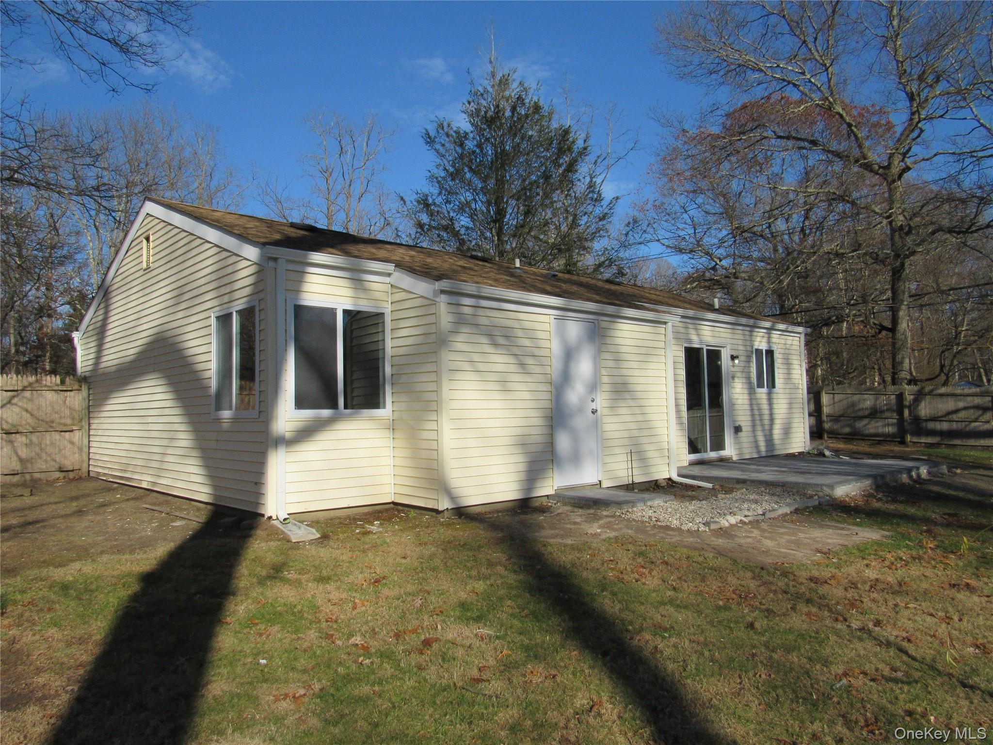 #4 photo, 4 Park Lane, 롱 아일랜드 Middle Island , NY 11953