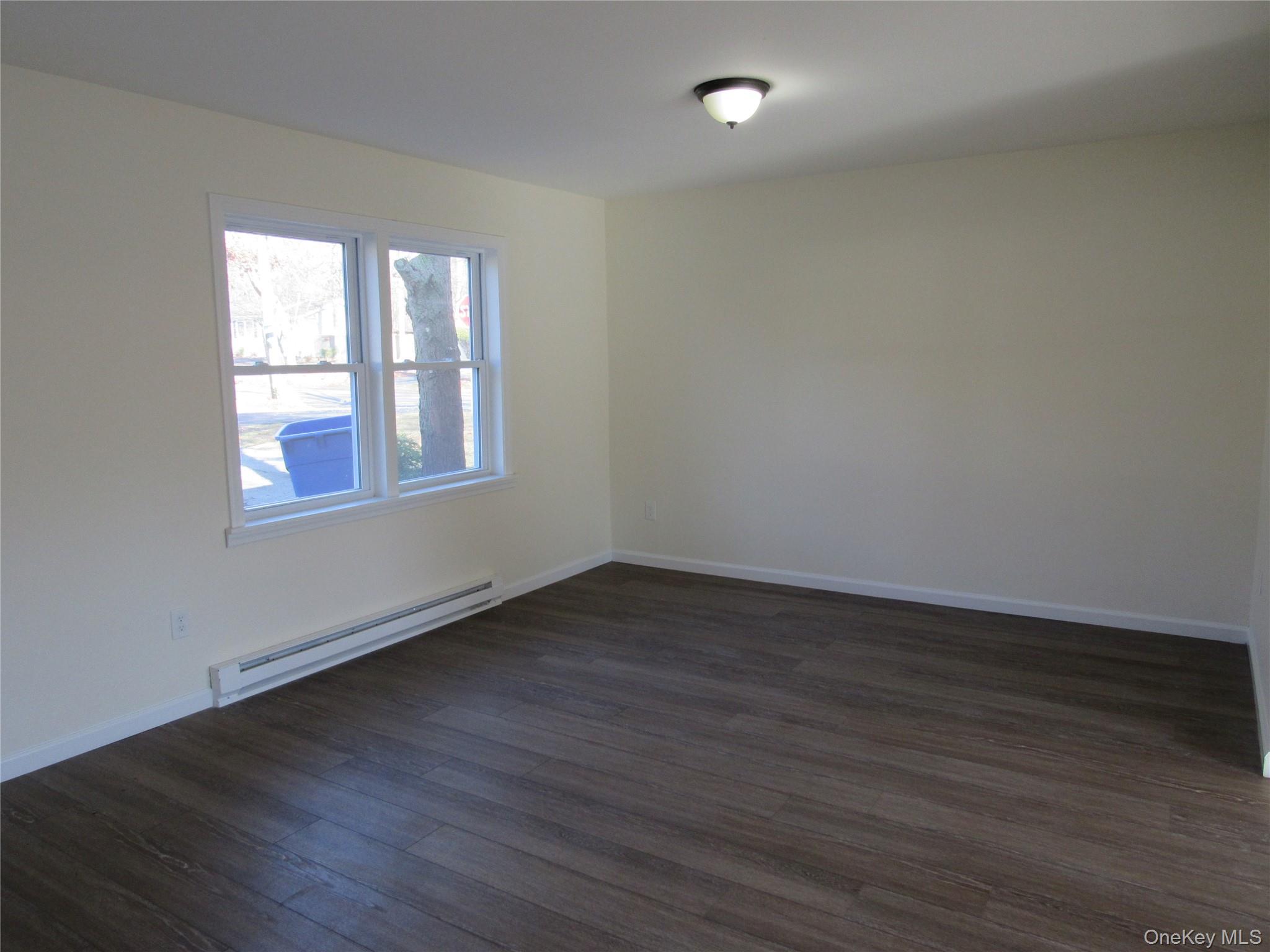 #6 photo, 4 Park Lane, 롱 아일랜드 Middle Island , NY 11953