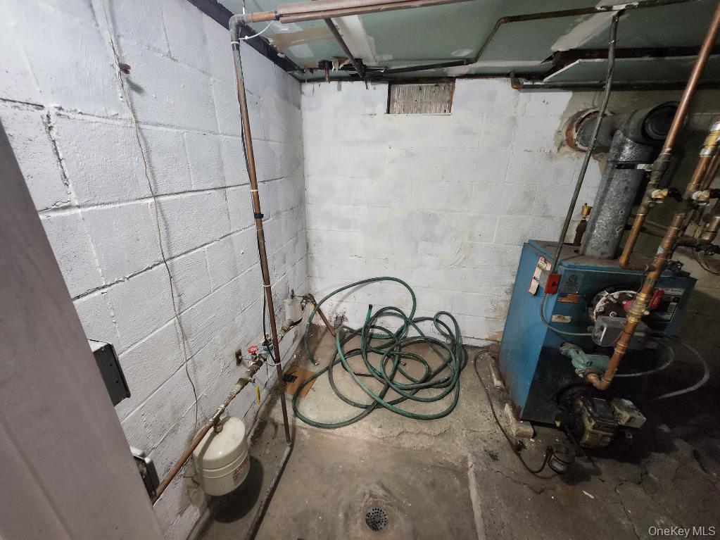 #4 photo, 107 Oak Ridge Road, Hopewell Junction , NY 12533