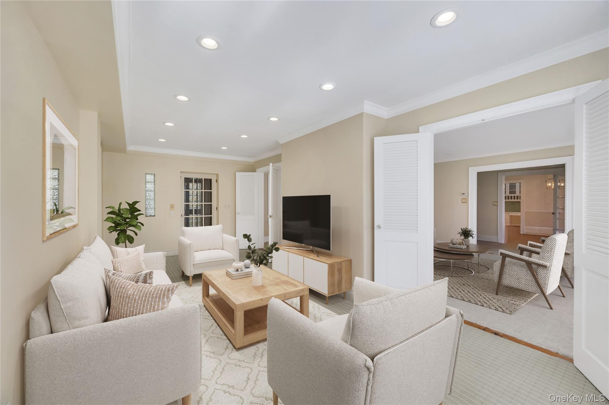 #10 photo, 9 Sycamore Drive, Great Neck , NY 11021