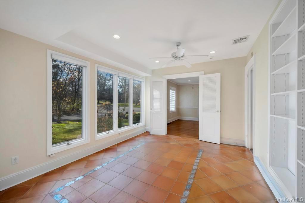 #14 photo, 9 Sycamore Drive, Great Neck , NY 11021