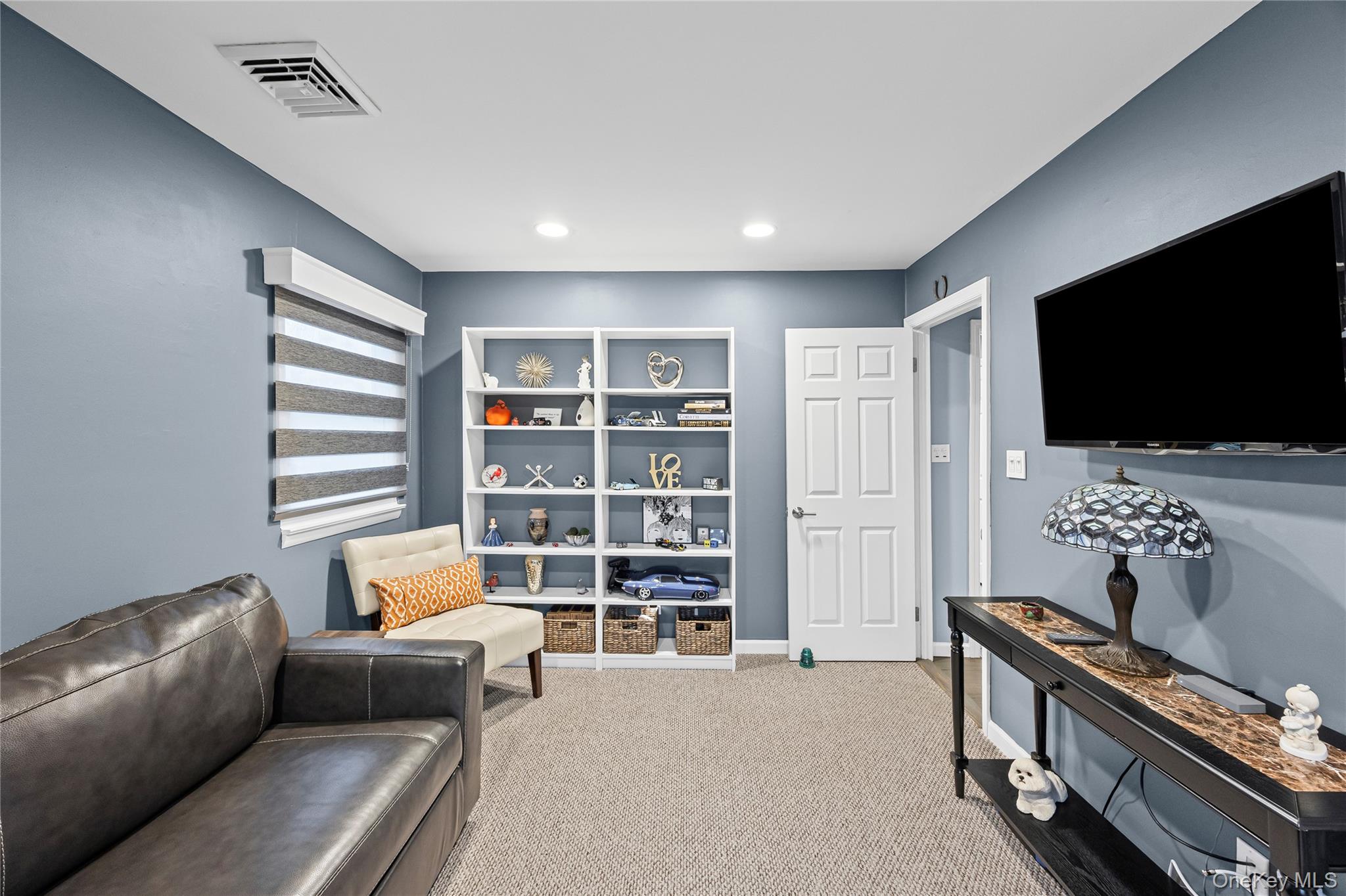 #16 photo, 6 Simmons Drive, East Islip , NY 11730