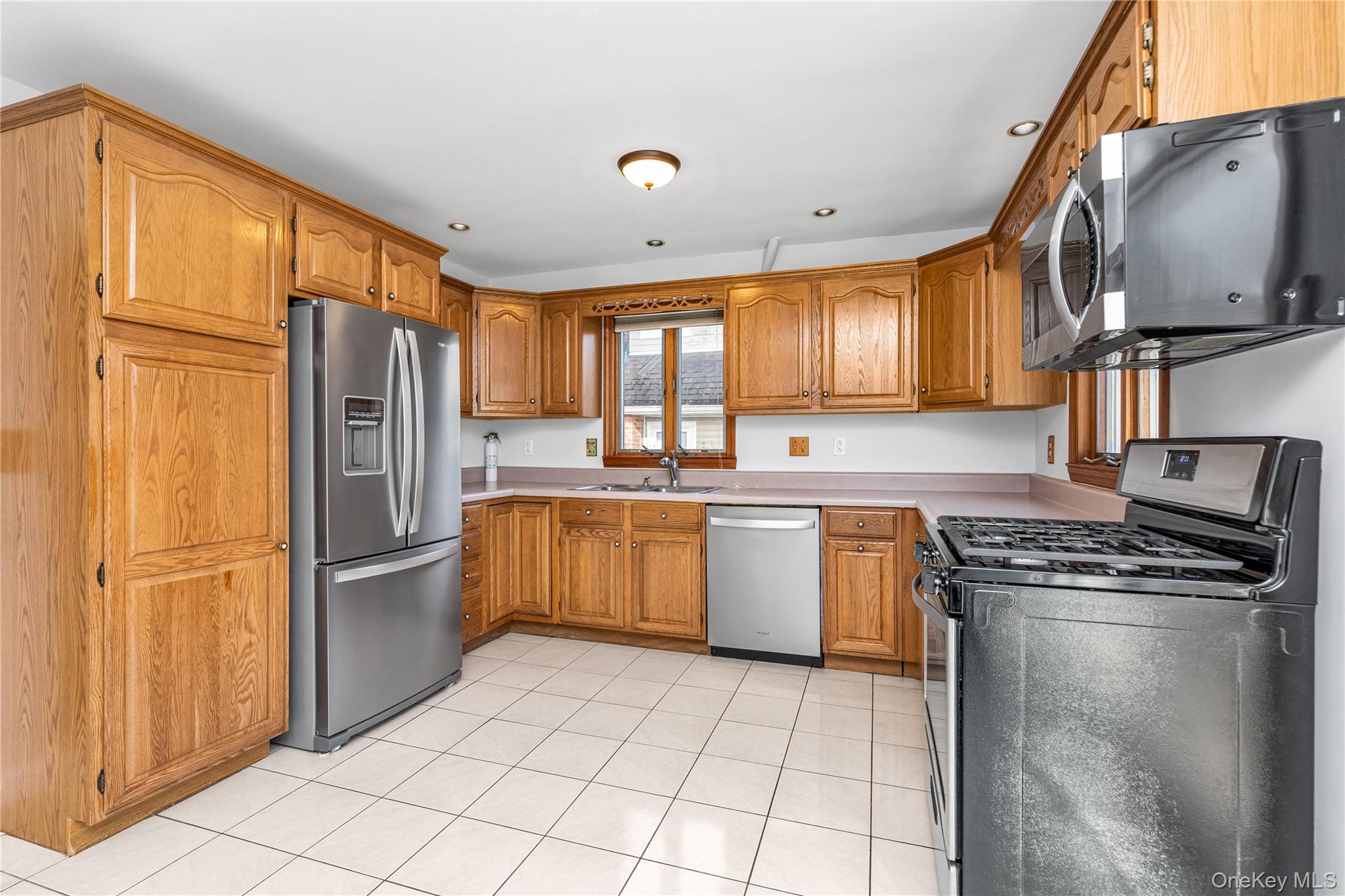 #6 photo, 10 Fairfield Avenue, 长岛 Port Washington , NY 11050