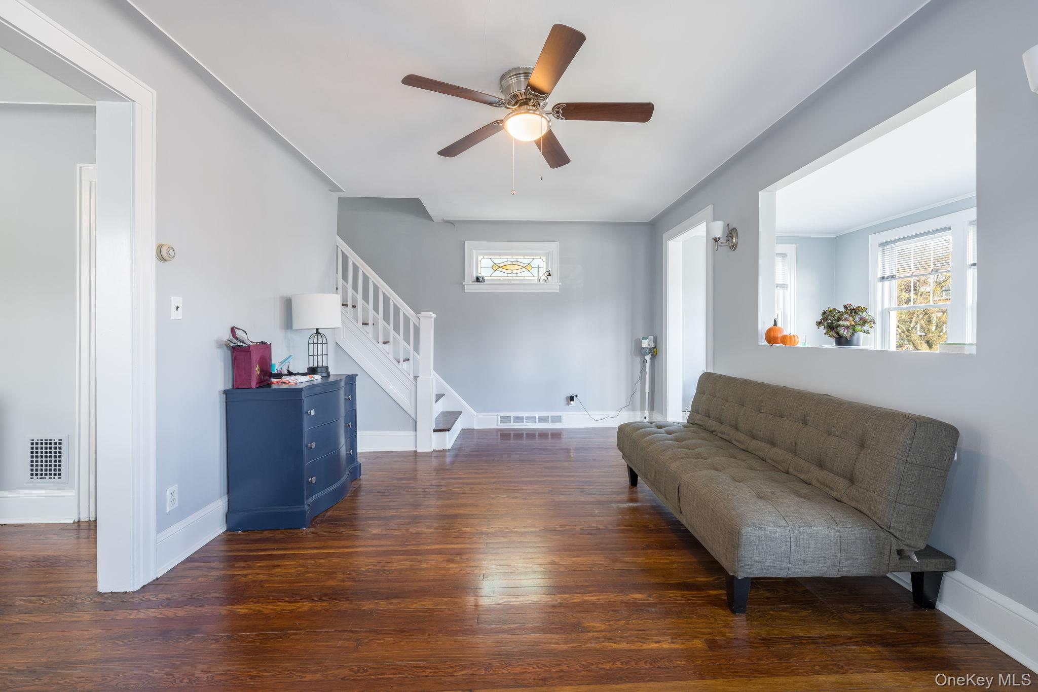 #14 photo, 89-60 215 Street, Queens Village , NY 11427