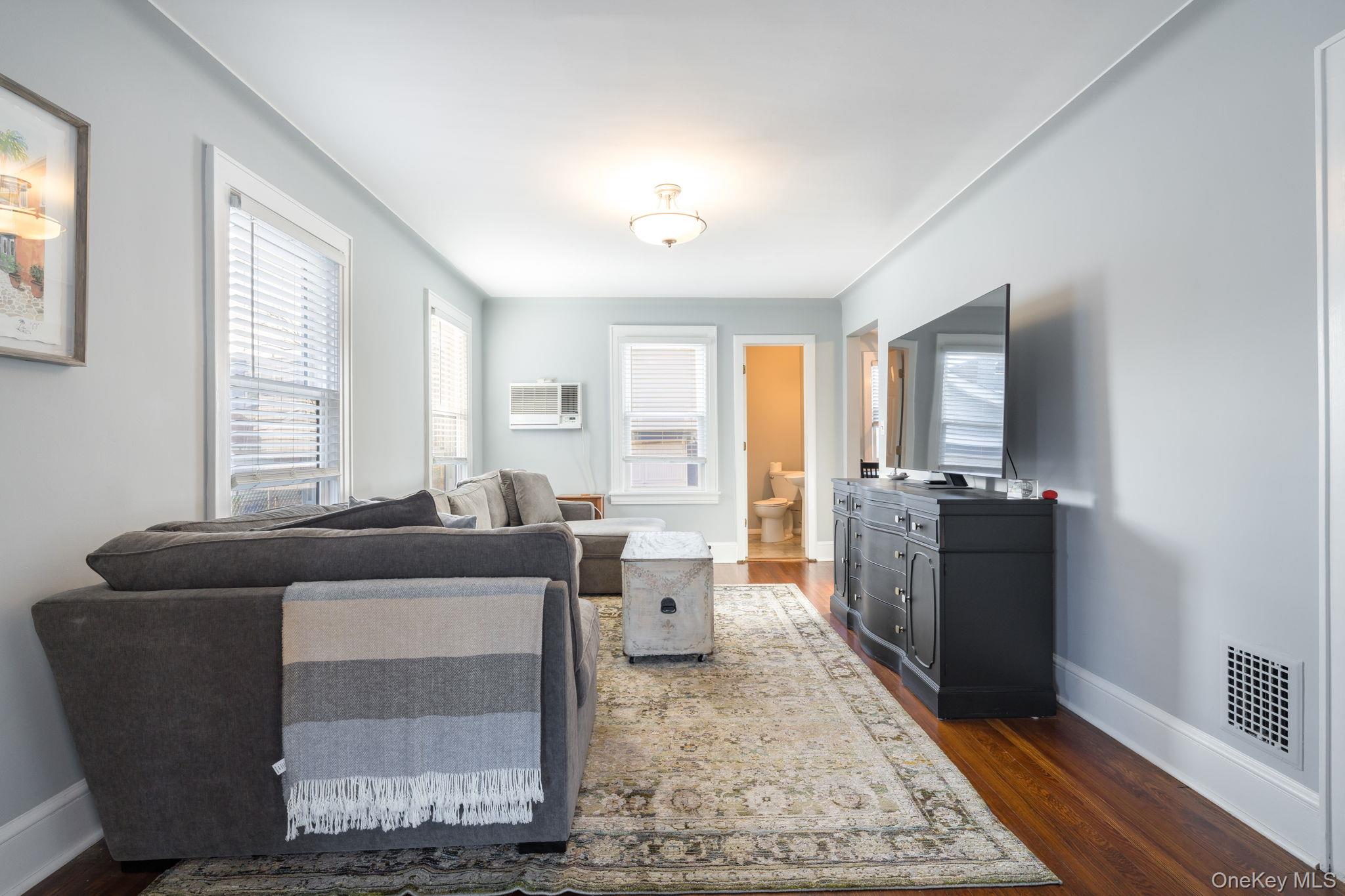 #8 photo, 89-60 215 Street, Queens Village , NY 11427