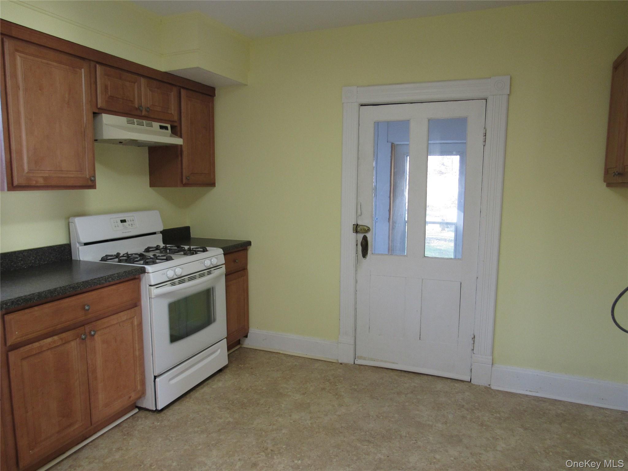 #14 photo, 98 Main Street, Chester , NY 10918