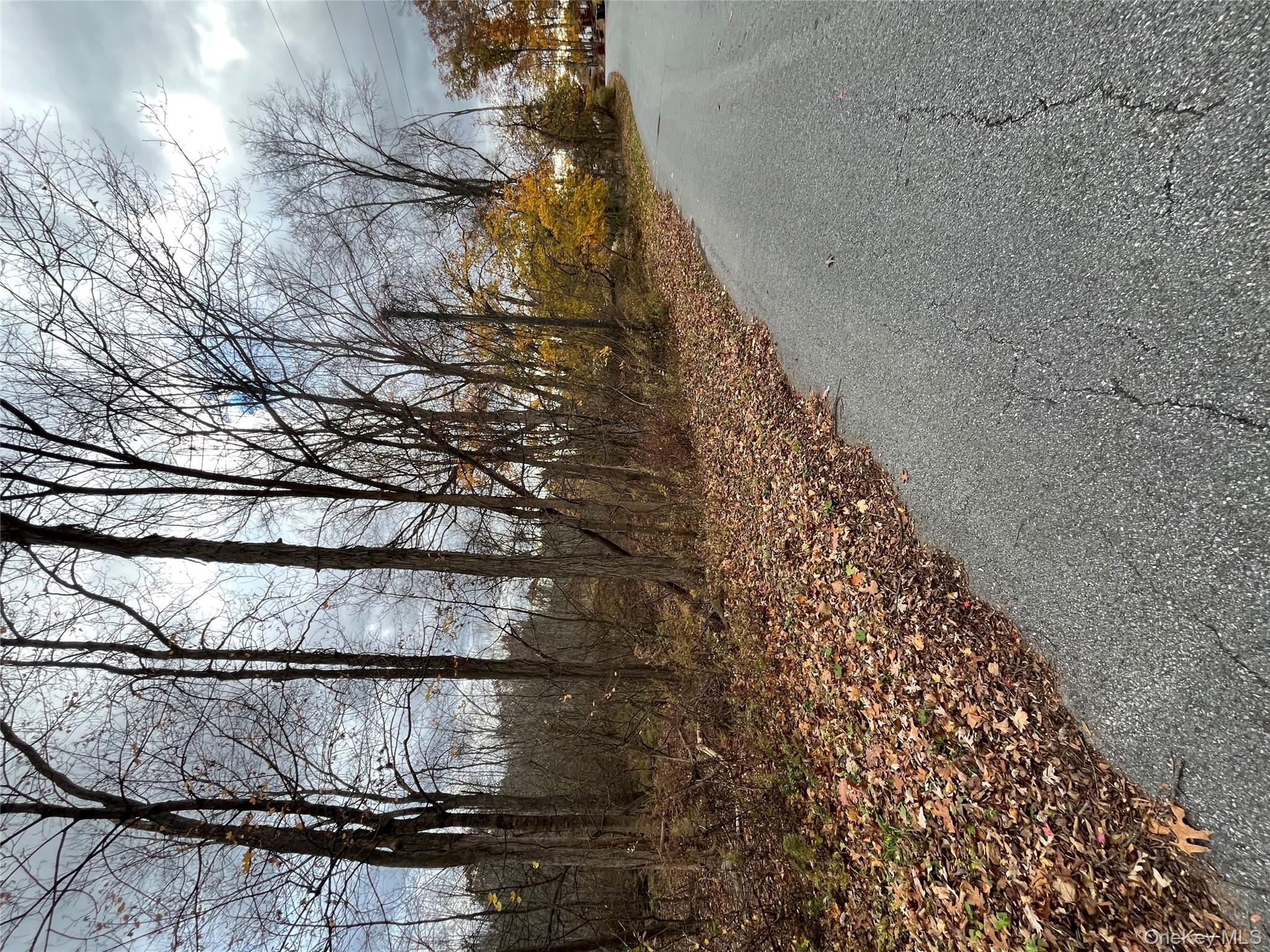 #4 photo, 14-16 Glenna Drive, Carmel , NY 10512