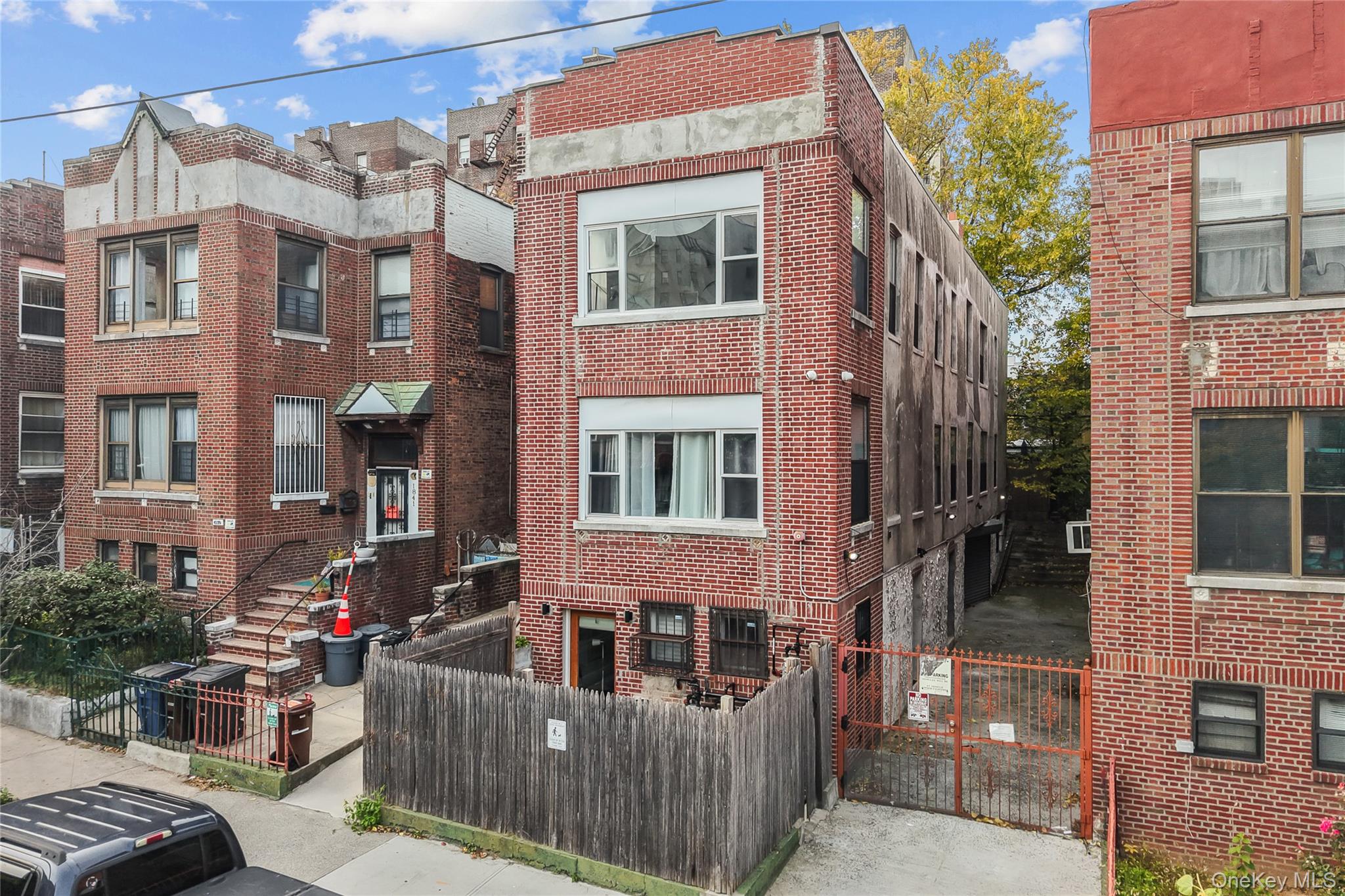 #2 photo, 1845 Andrews Avenue, הברונקס Bronx , NY 10453