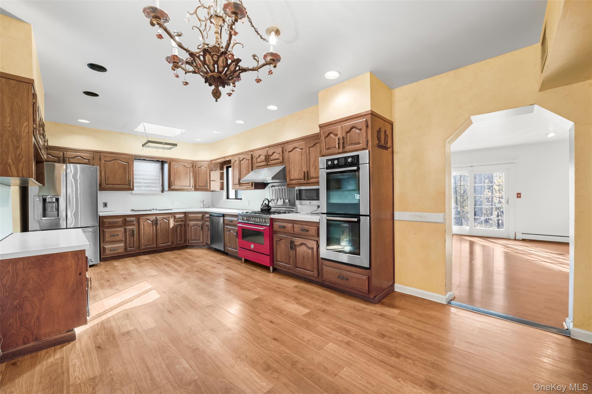 #14 photo, 94 Parkway, Mount Vernon , NY 10552