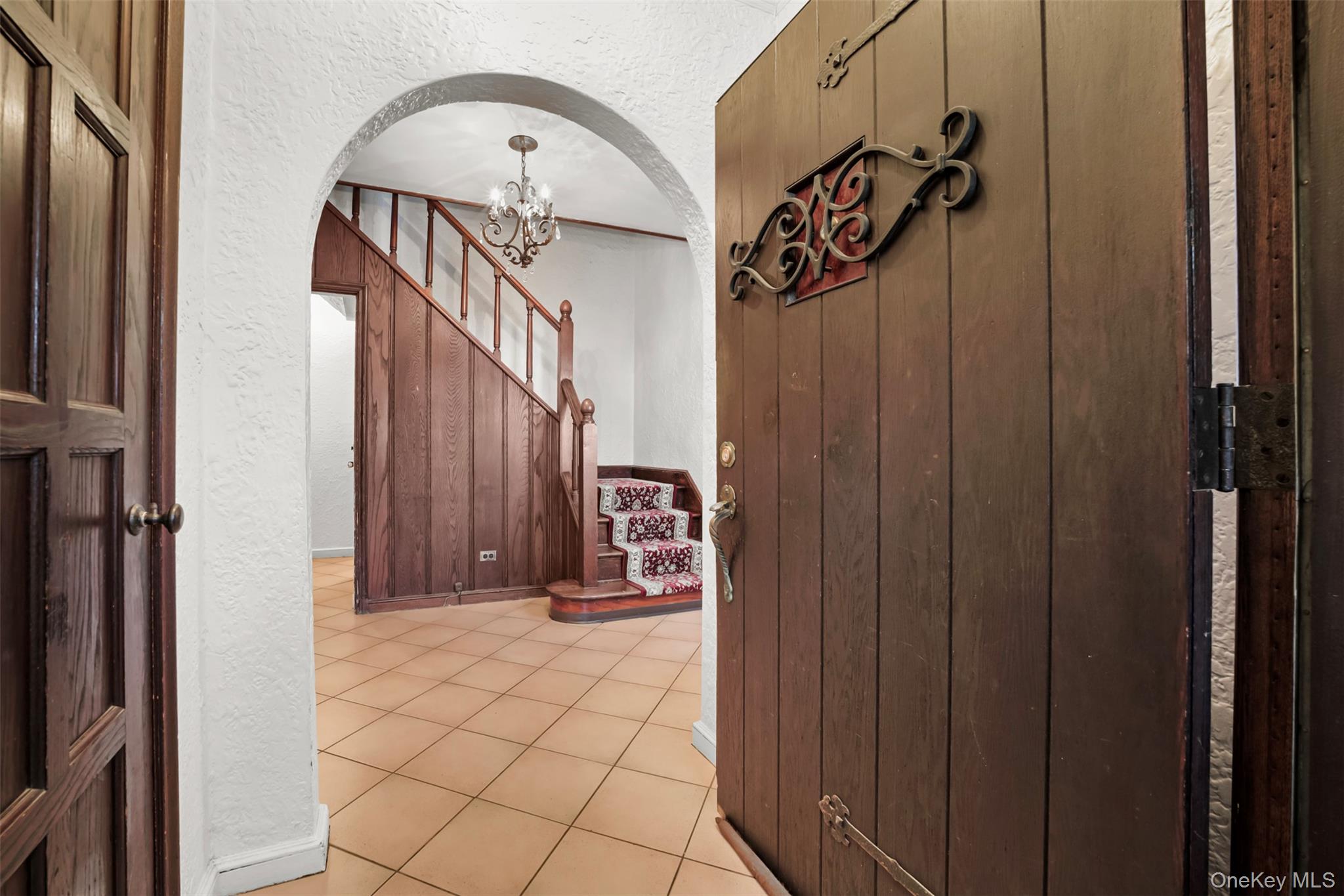 #5 photo, 94 Parkway, Mount Vernon , NY 10552