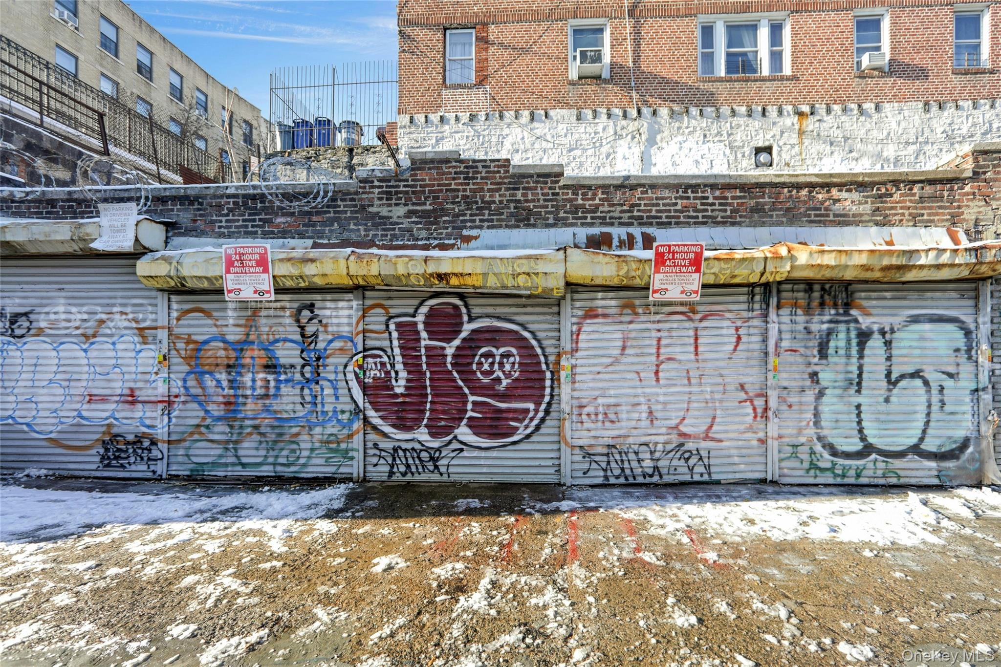 #12 photo, 365 E 197th Street, Bronx , NY 10458