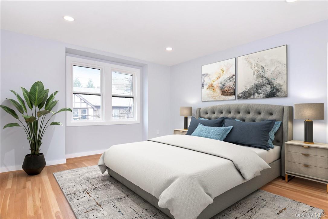 #5 photo, 651 W Boulevard, Pelham , NY 10803