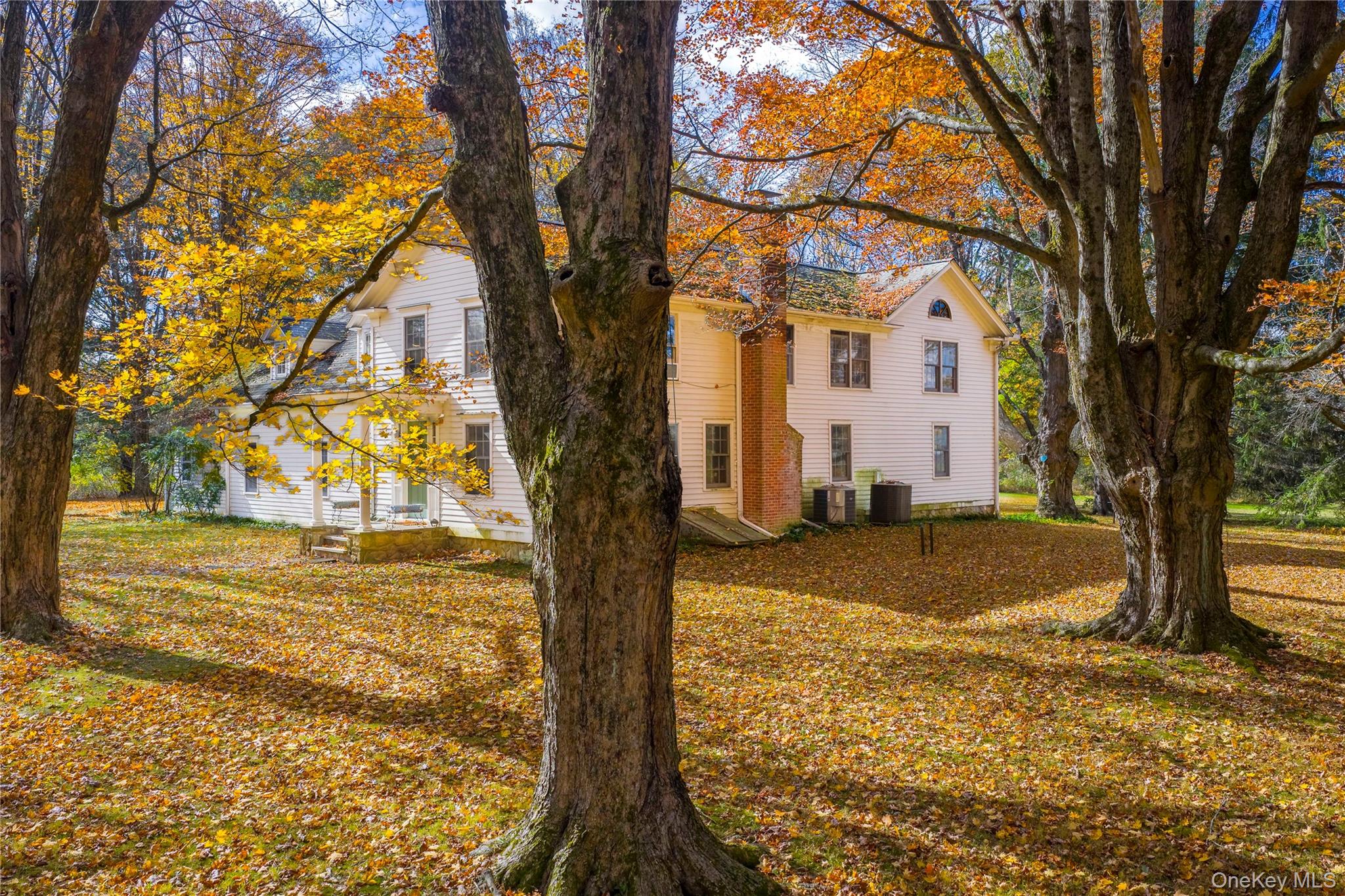 #8 photo, 64 S Quaker Hill Road, Pawling , NY 12564