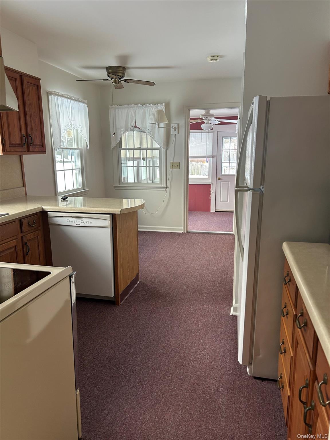 #10 photo, 2 Scism Circle, Red Hook , NY 12571