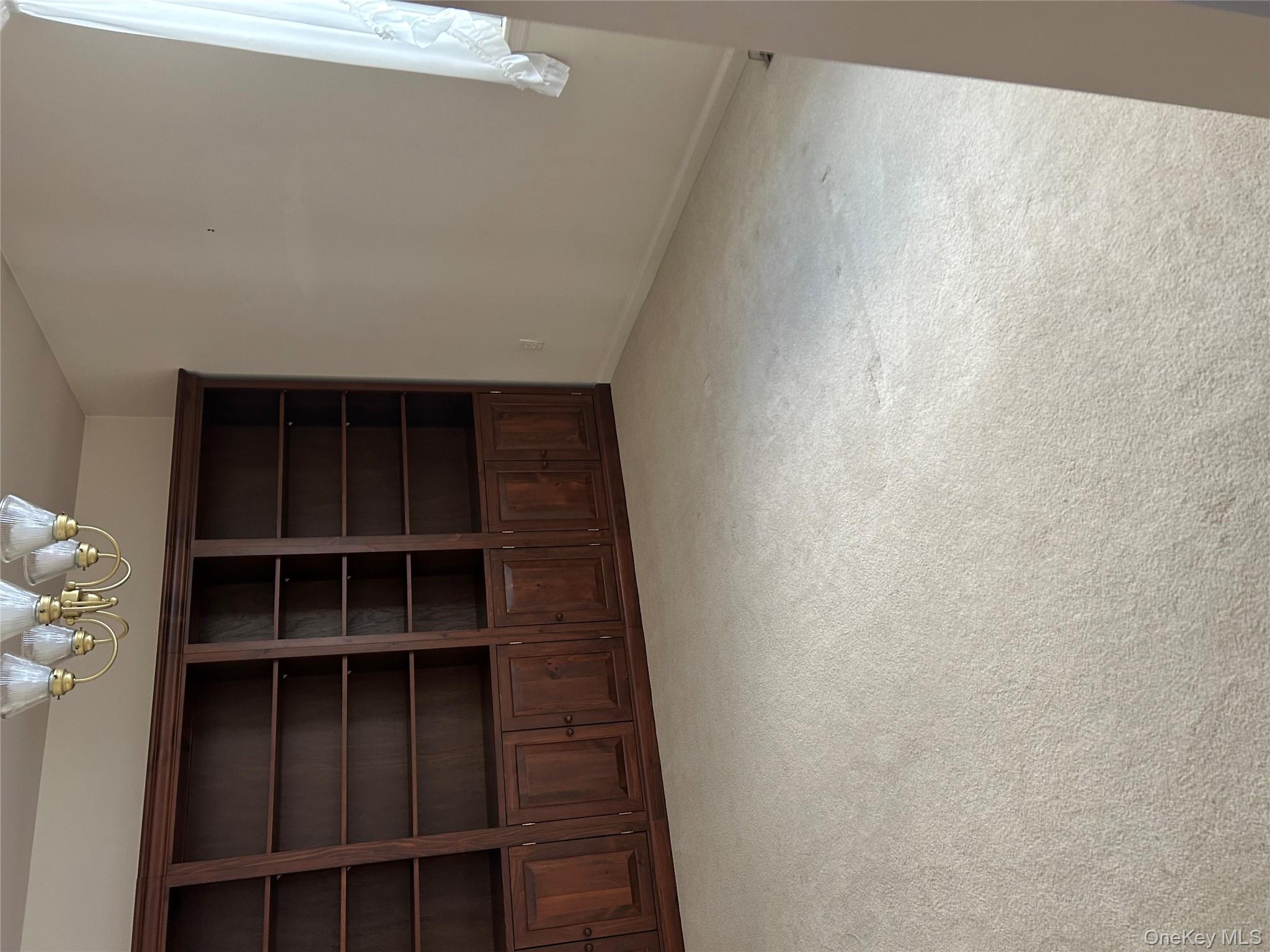 #8 photo, 2 Scism Circle, Red Hook , NY 12571